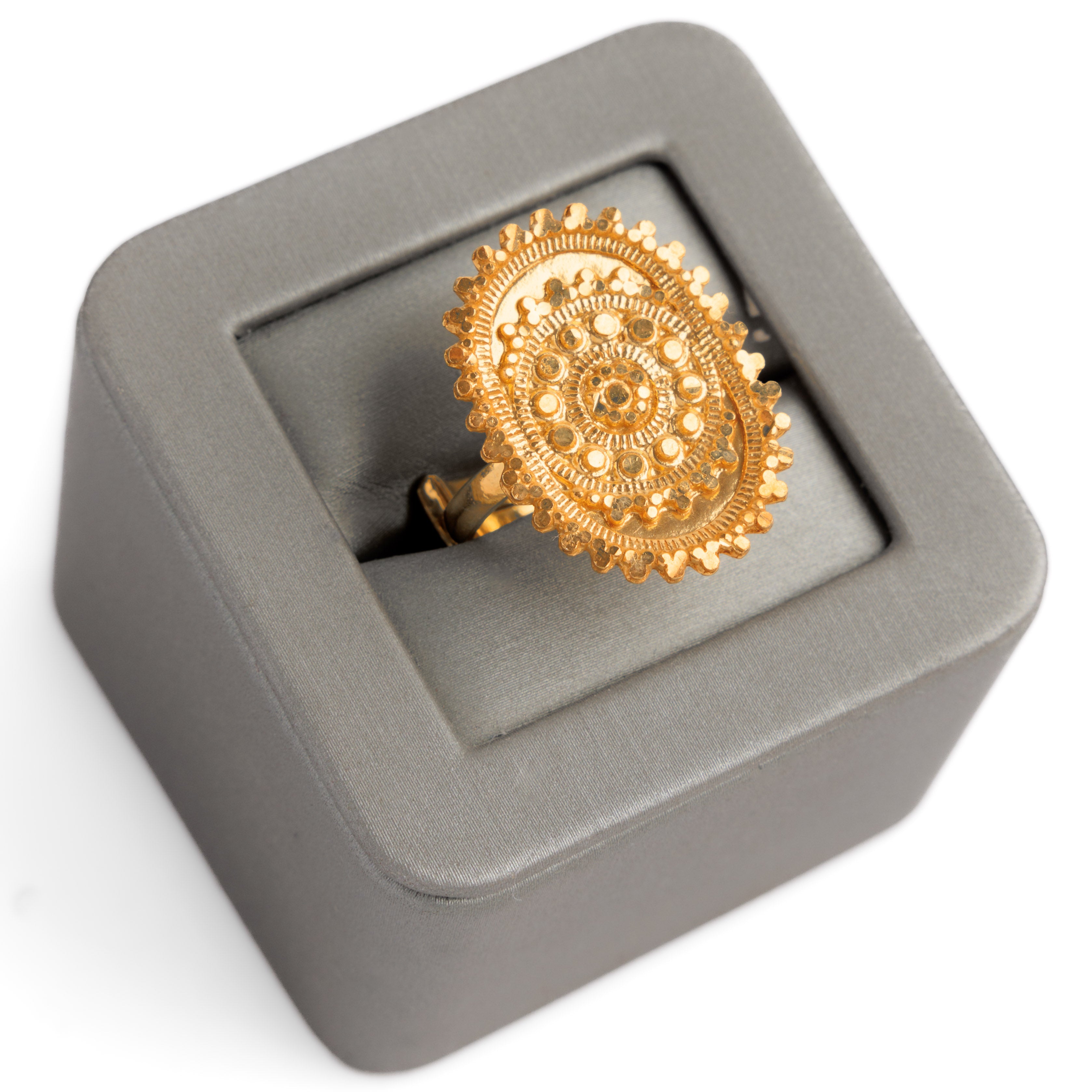 الخاتم التقليدي (D47) - Silver 925 و Gold Plated
