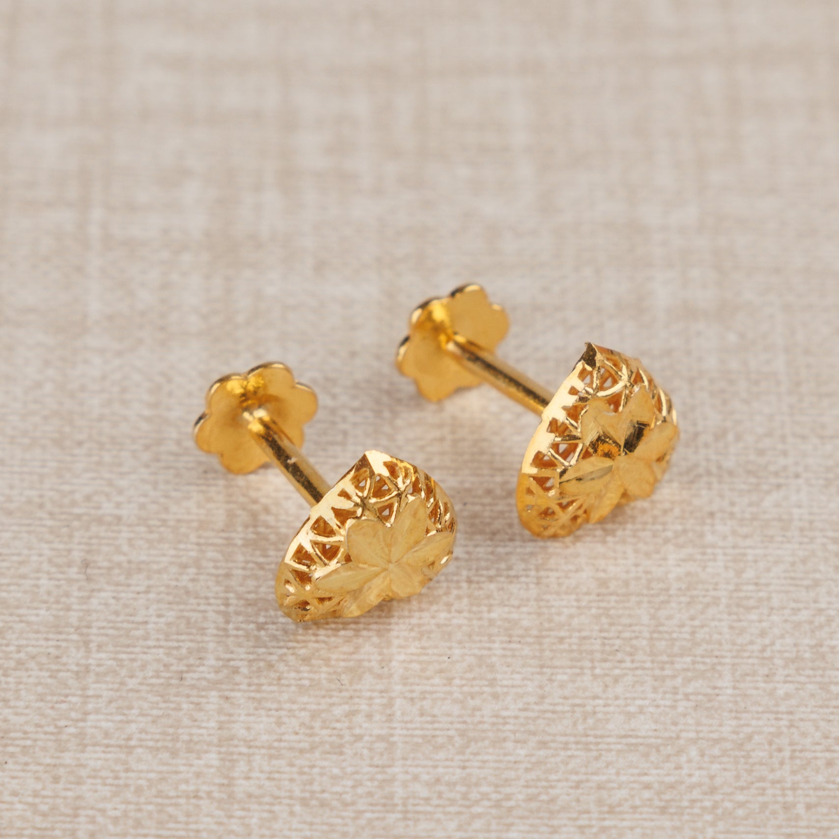 قمم شكل القلب (D1) - Silver 925 و Gold Plated