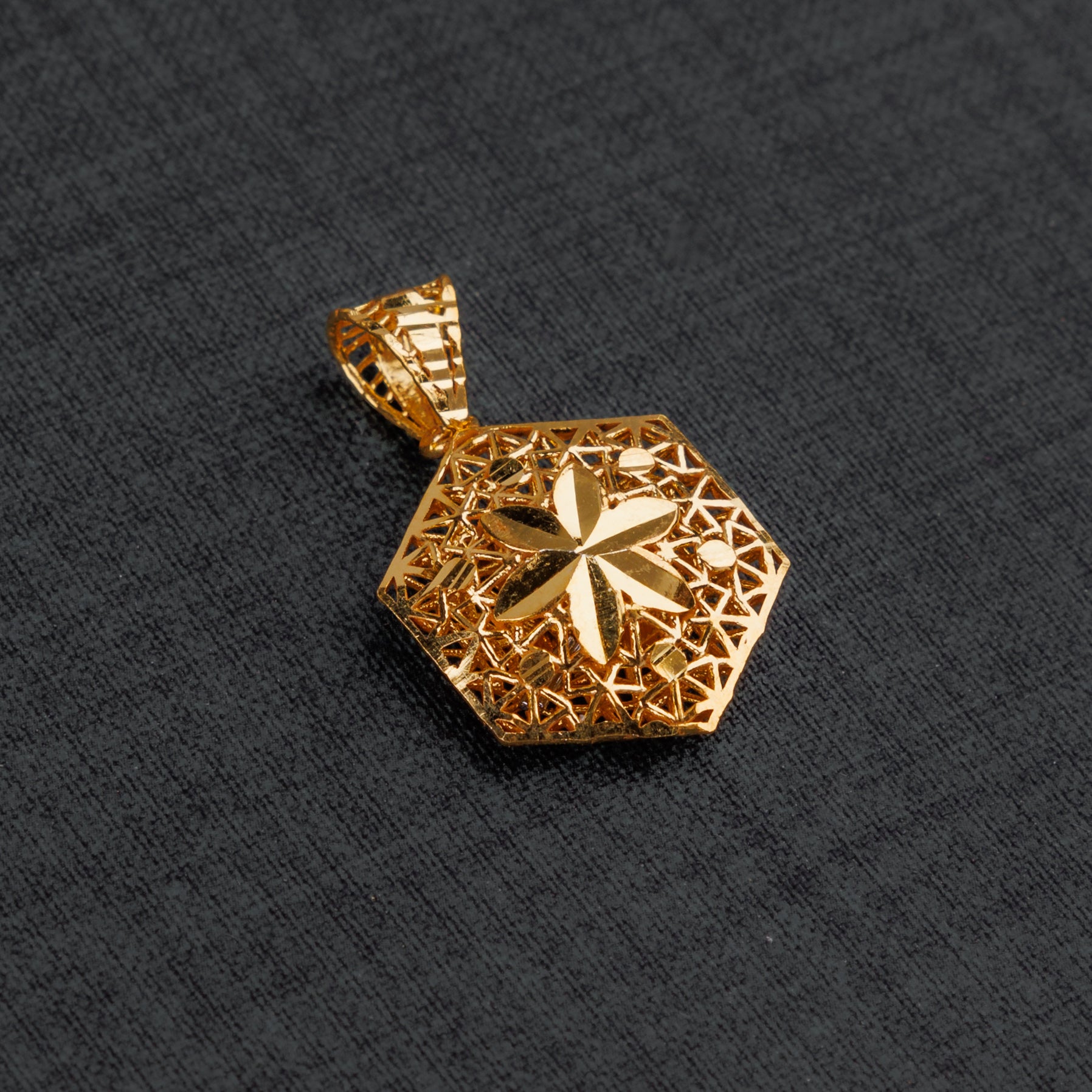 قلادة سداسية للأطفال - Silver 925 و Gold Plated