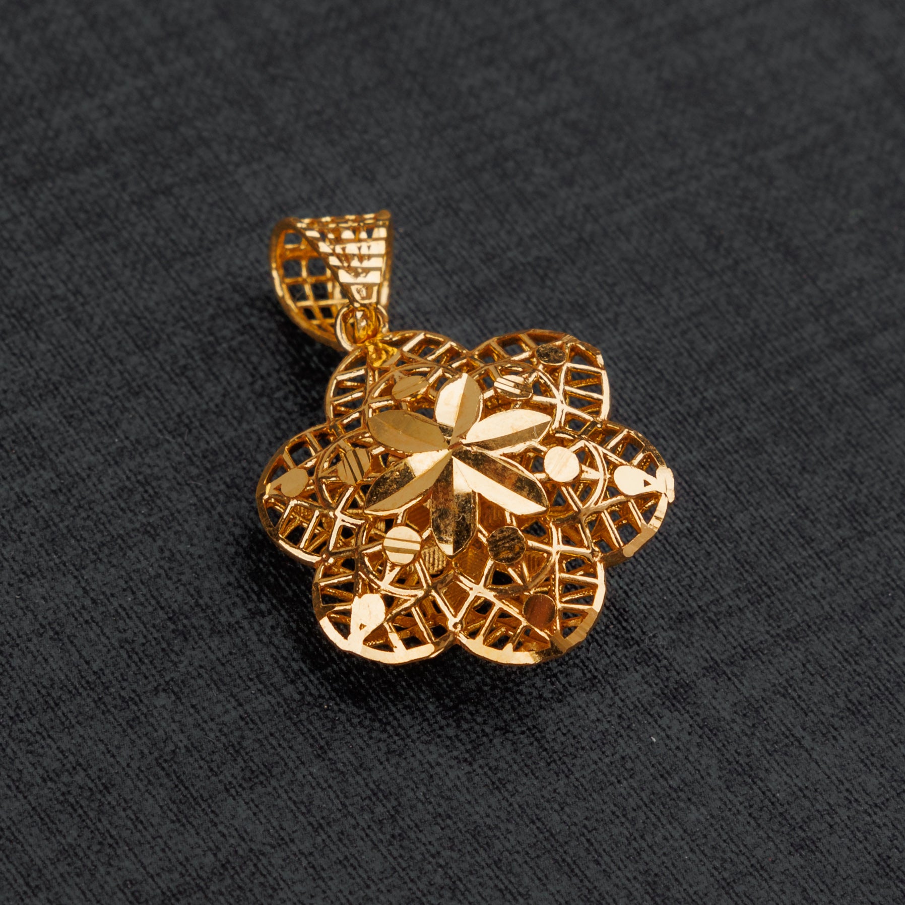 Kid's Clover Pendant - Silver 925 & Gold Plated