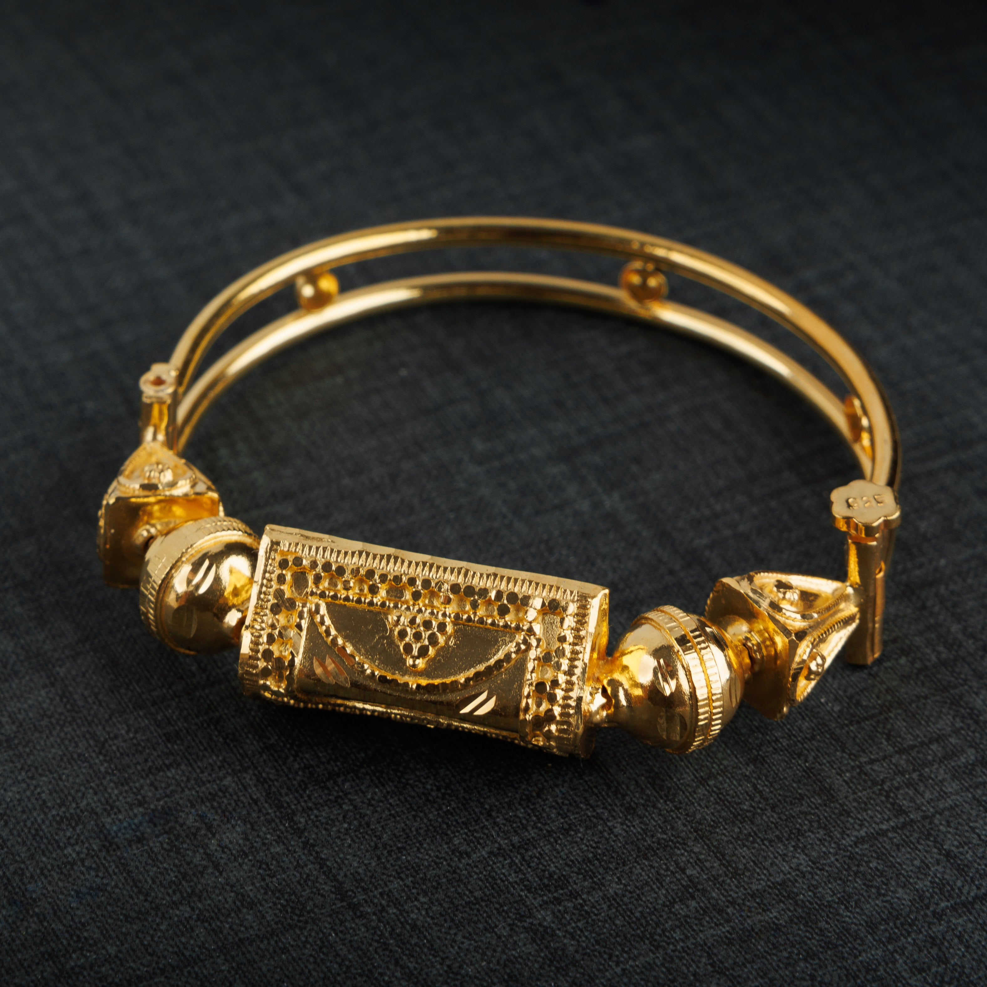 Kara المصنوعة يدويًا (D1) - Silver 925 و Gold Plated