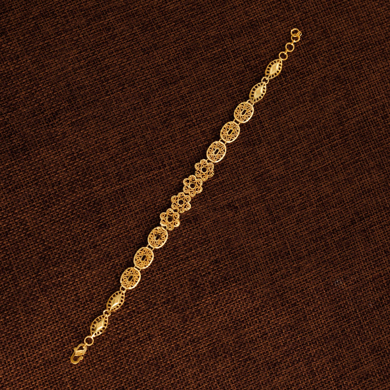 Casting Bracelet (D49) - Silver 925 & Gold Plated