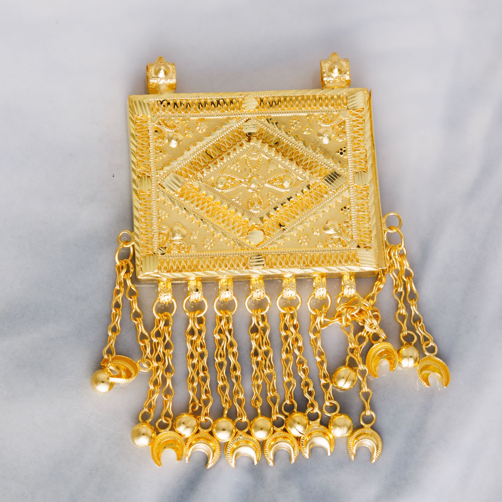 Traditional Hirz Pendant (D13) - Silver 925 & Gold Plated