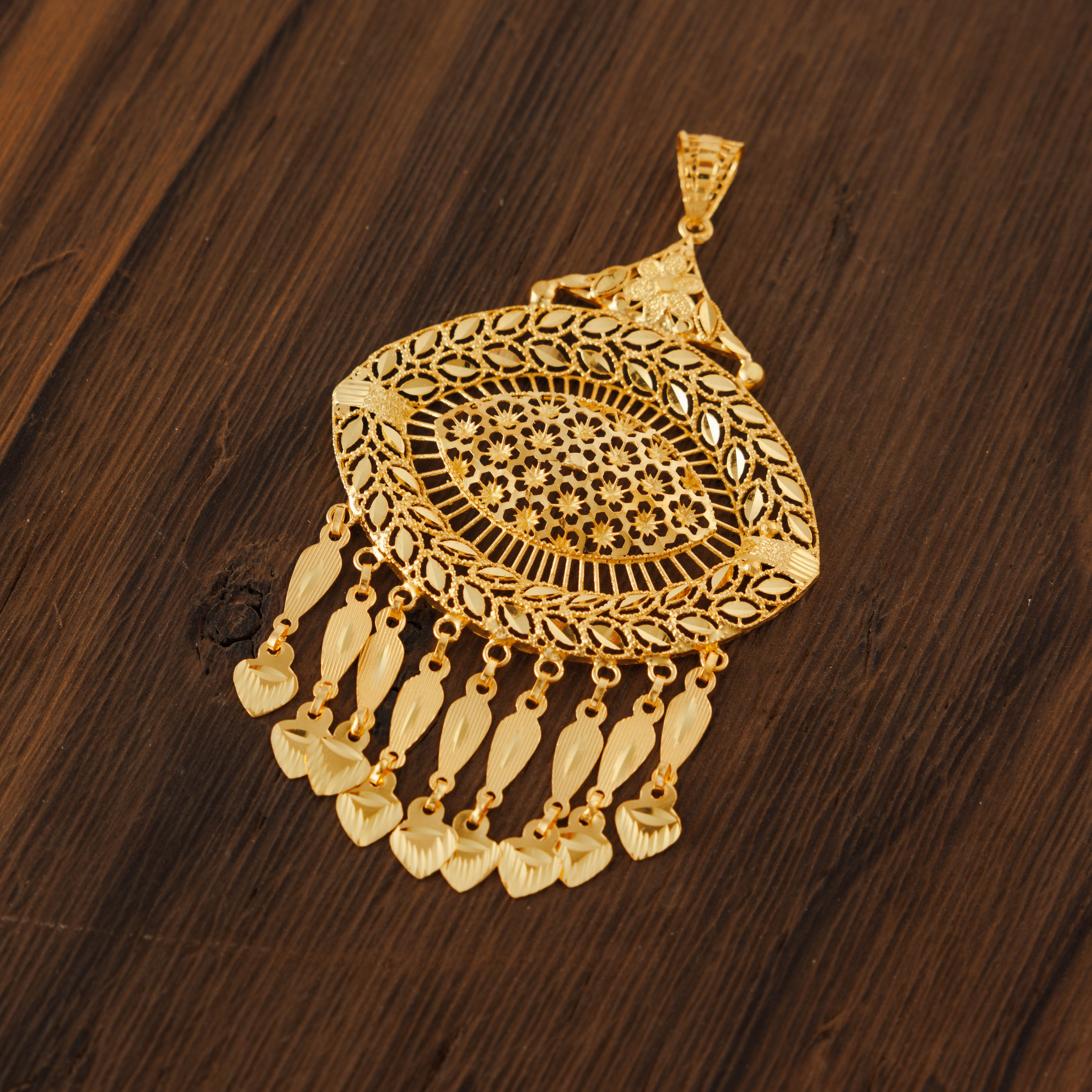 قلادات RP (D29) - فضة 925 ومطلية بالذهب