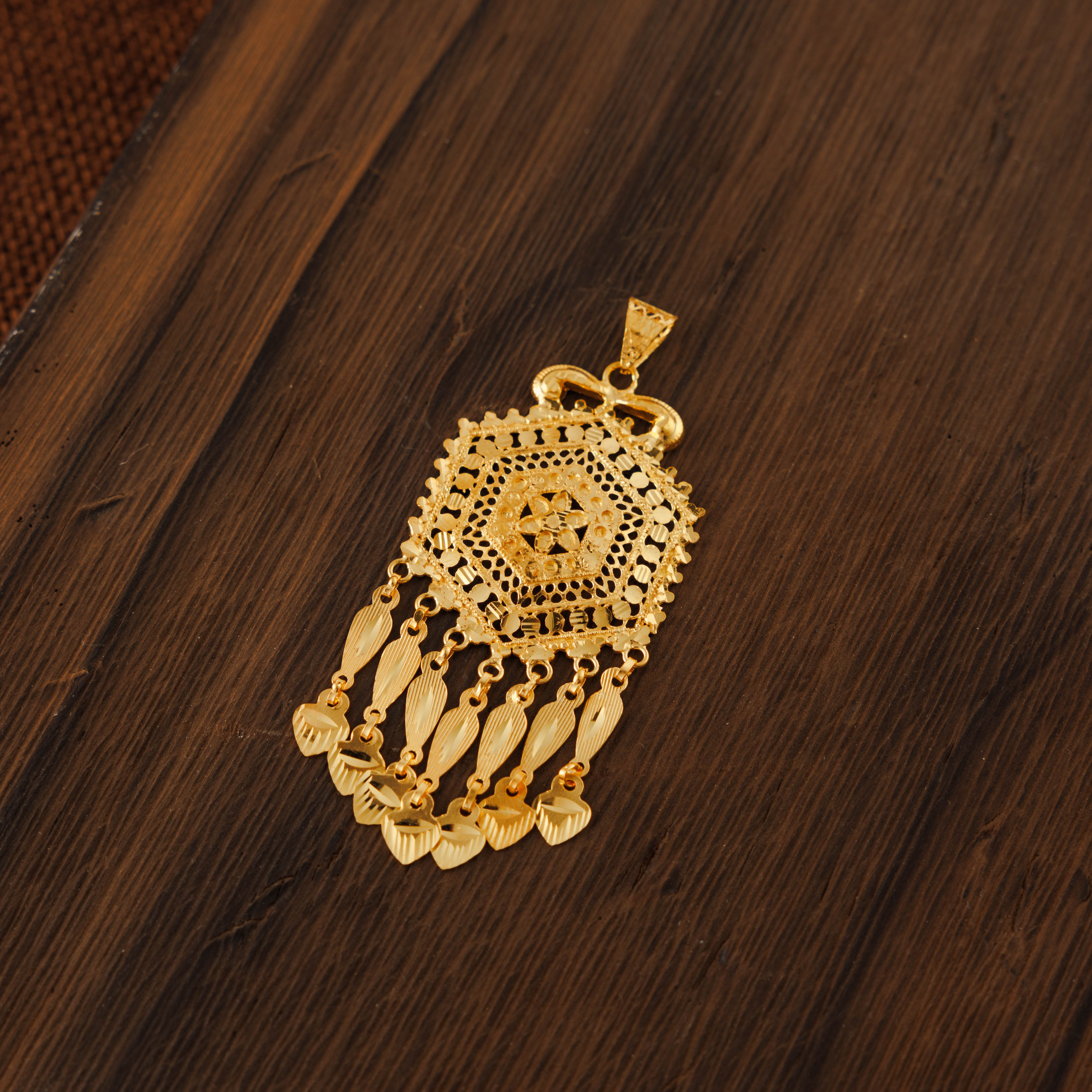 تعليقات صب للأطفال (D5) - فضة 925 ومطلية بالذهب