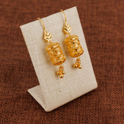 أقراط على شكل برميل (D8) - Silver 925 و Gold Plated