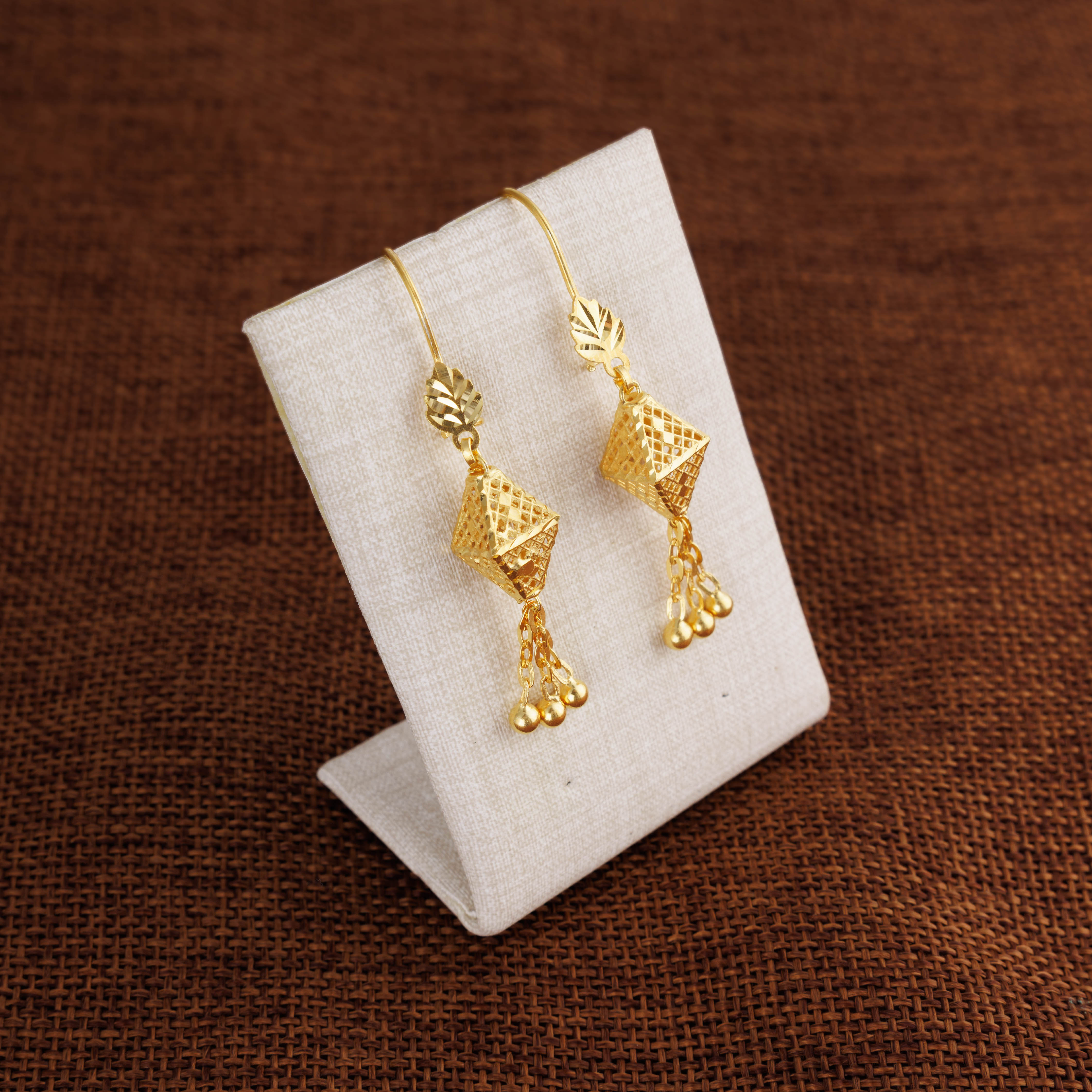 Barrel Shaped Earrings (D31) - Silver 925 & Gold Plated