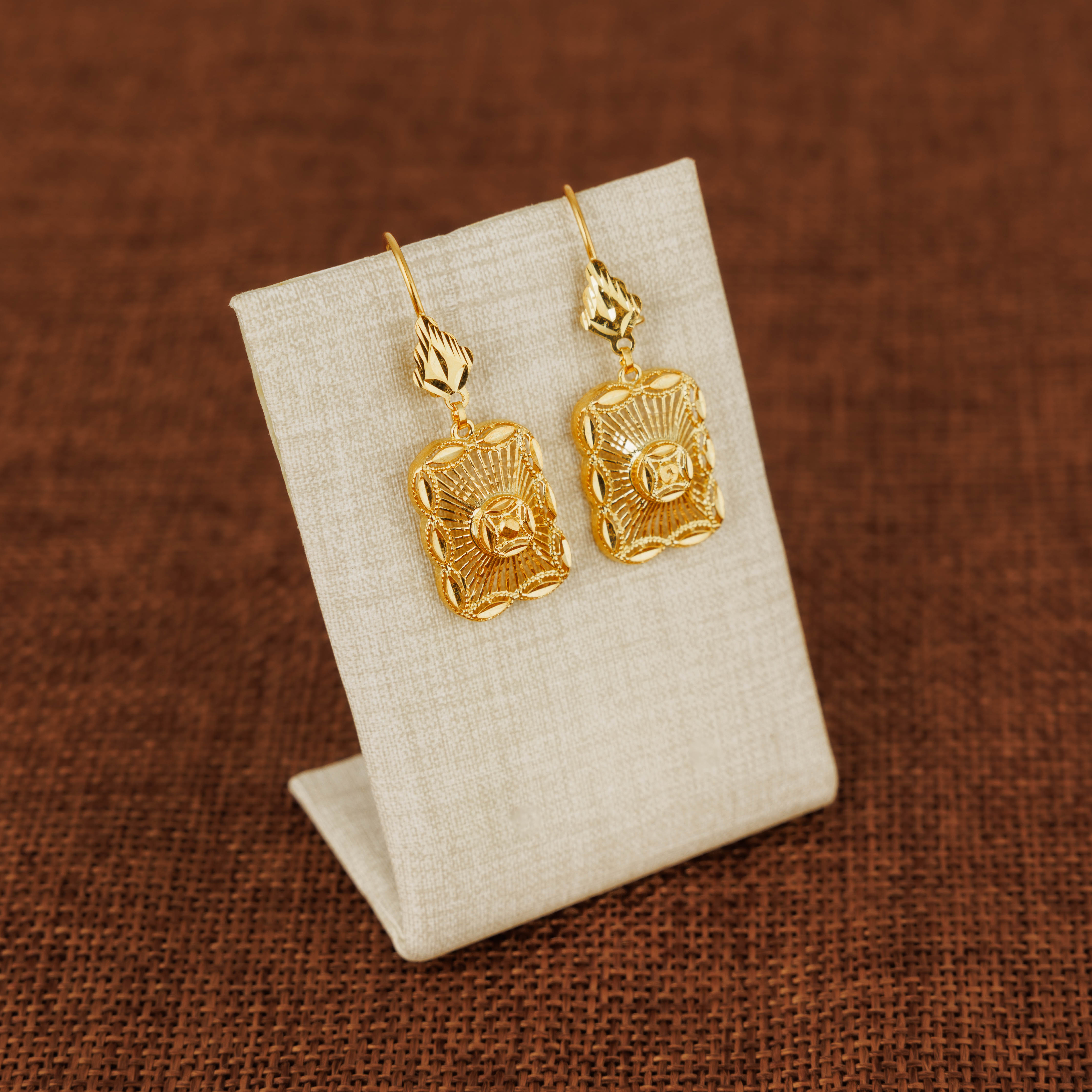 Casting Earrings (D29) - Silver 925 & Gold Plated