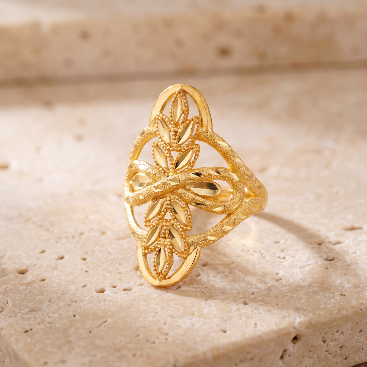 3D RP Rings (D133) on travertine