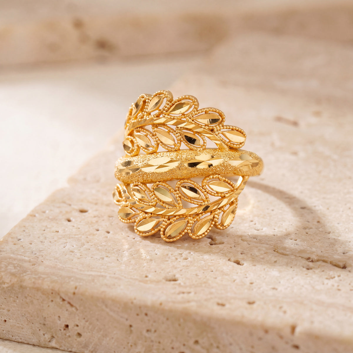 3D RP Rings (D164) on travertine