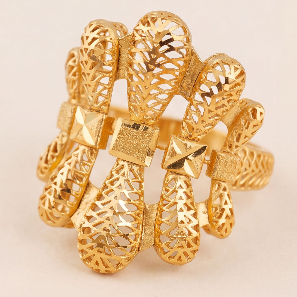 3D RP Rings (D222) design detail