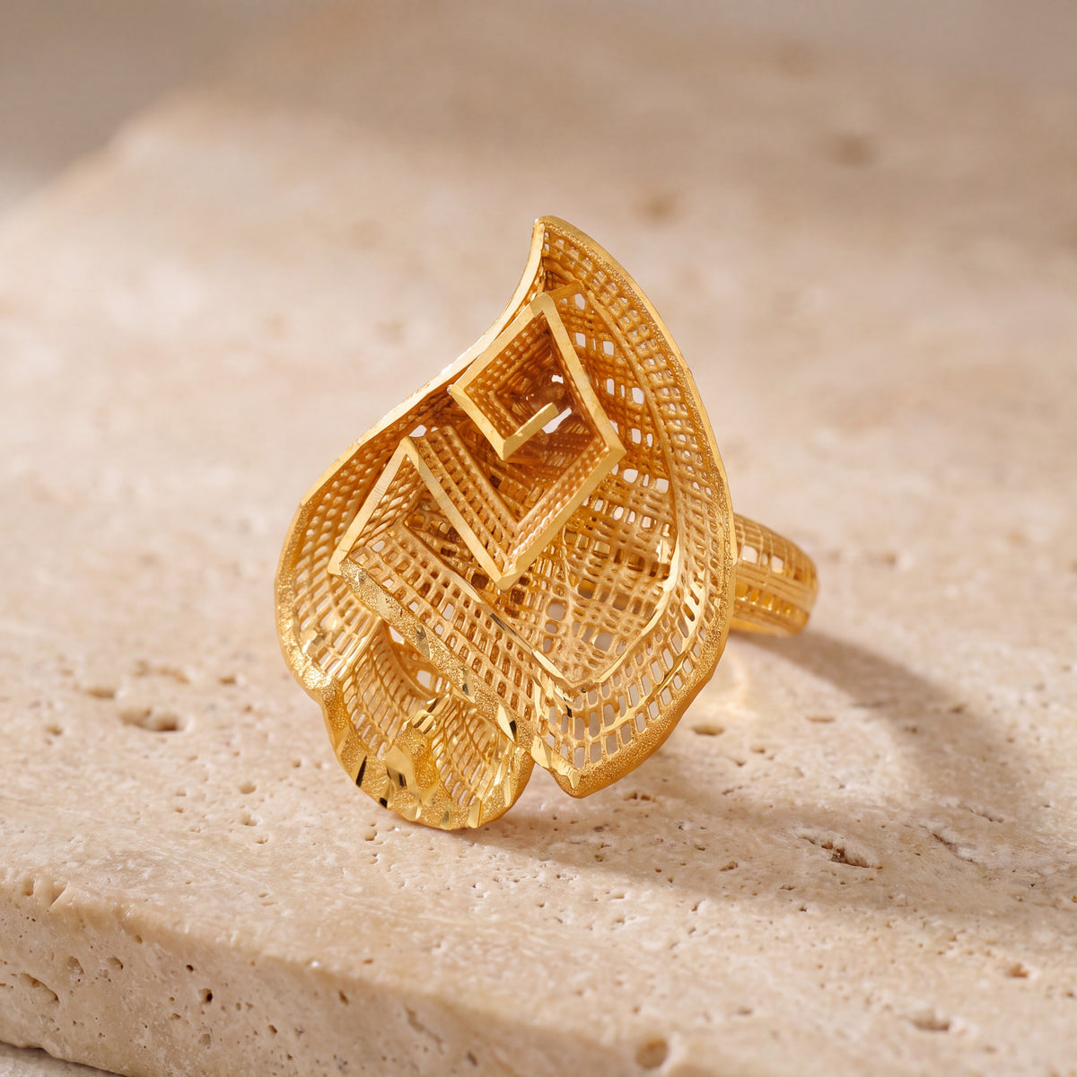 3D RP Rings (D223) on travertine