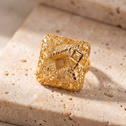 3D RP Rings (D25) on travertine