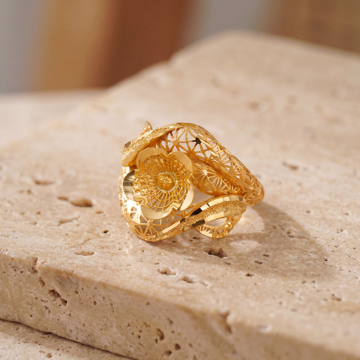 3D RP Rings (D250) on travertine