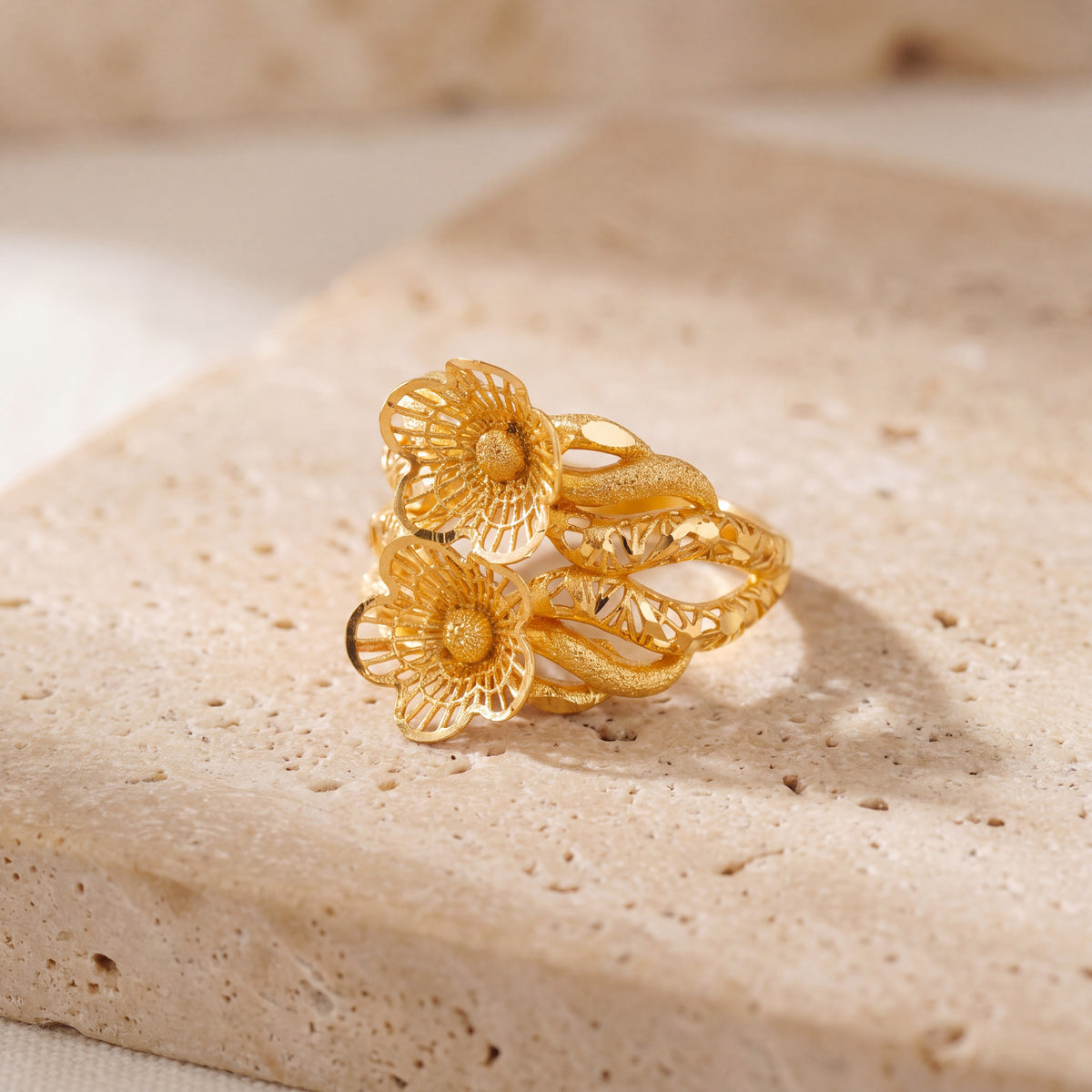 3D RP Rings (D258) on travertine