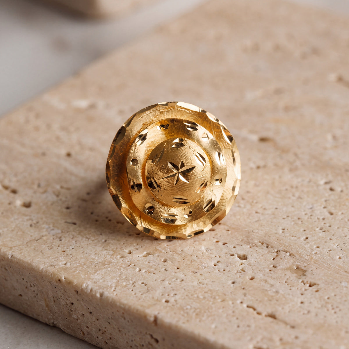 3D RP Rings (D27) on travertine
