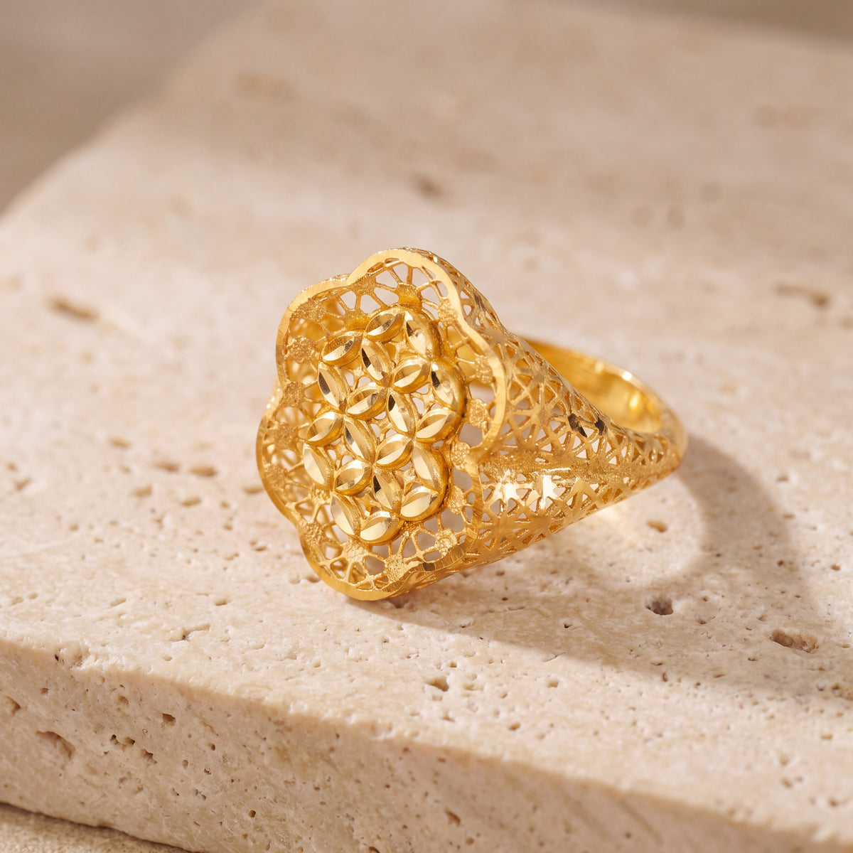 3D RP Rings (D292) on travertine