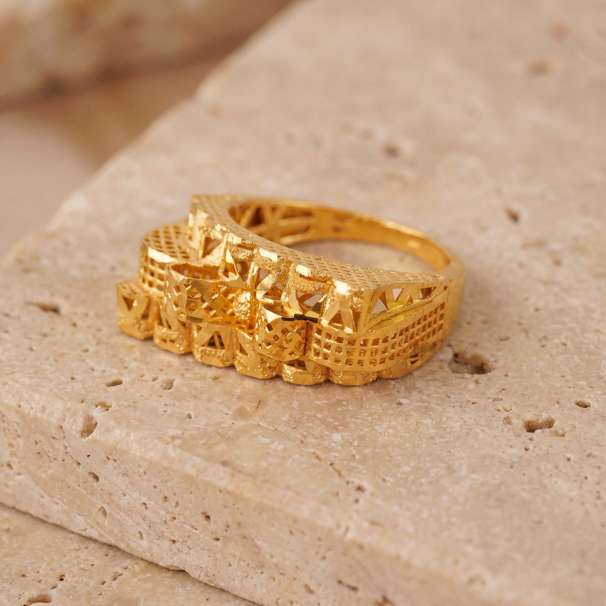3D RP Rings (D299) on travertine