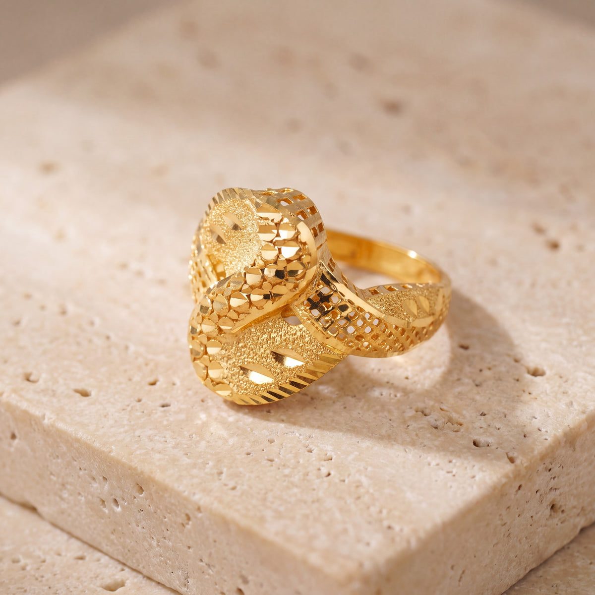 3D RP Rings (D300) on travertine