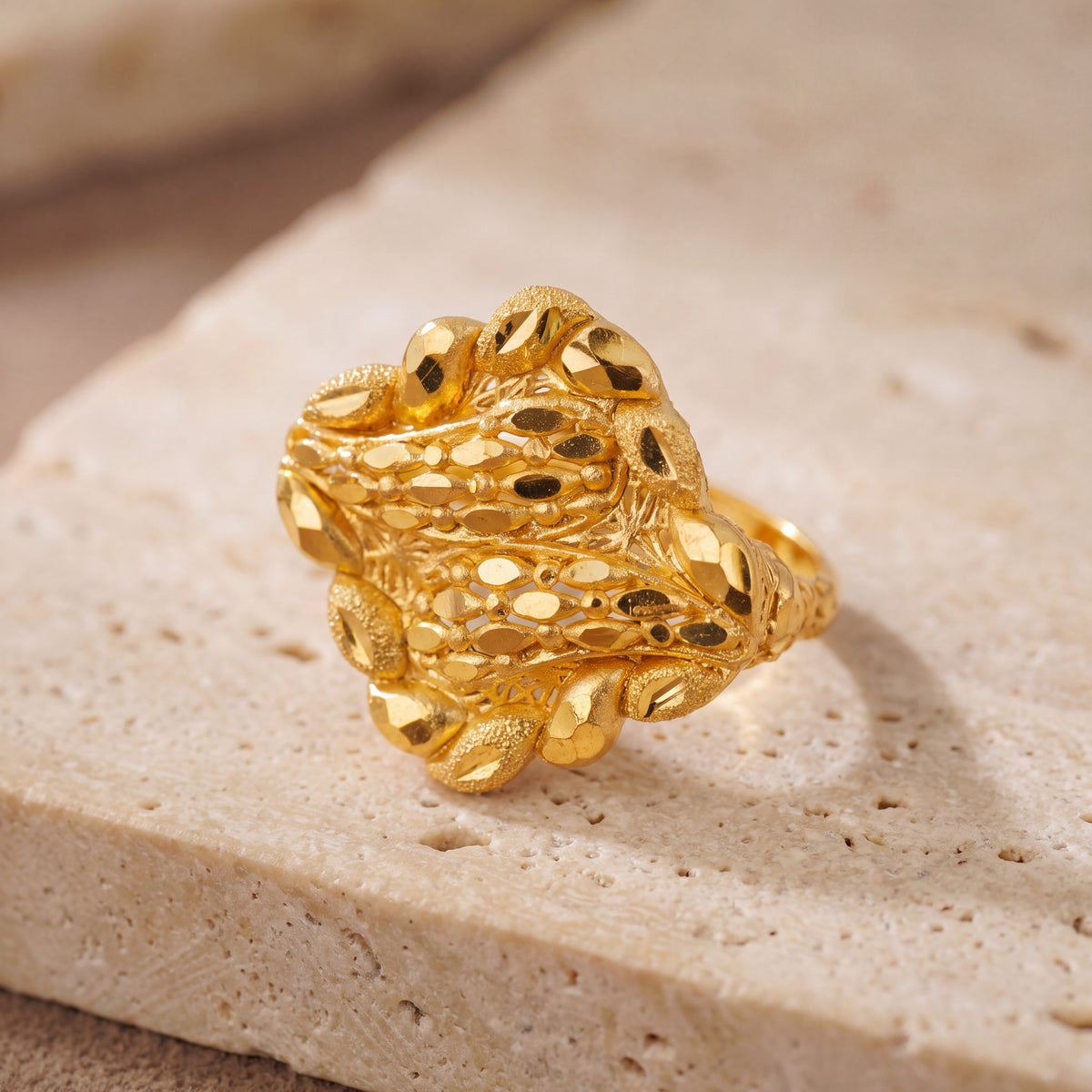 3D RP Rings (D304) on travertine