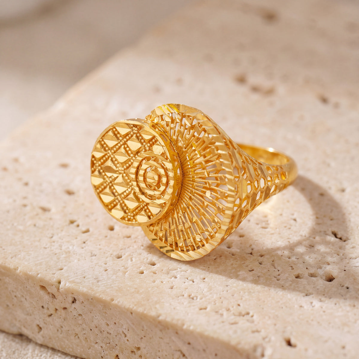 3D RP Rings (D306) on travertine