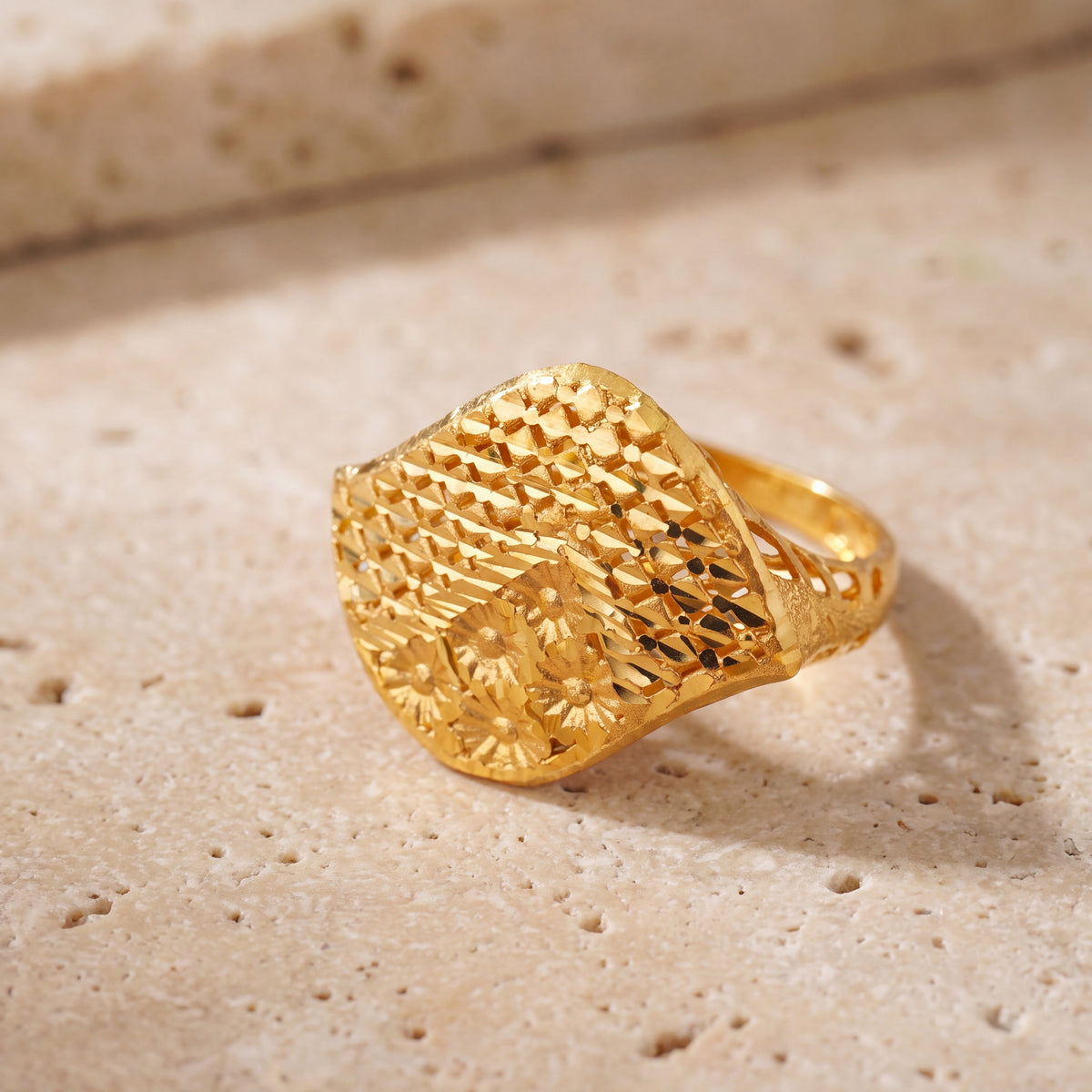 3D RP Rings (D307) on travertine