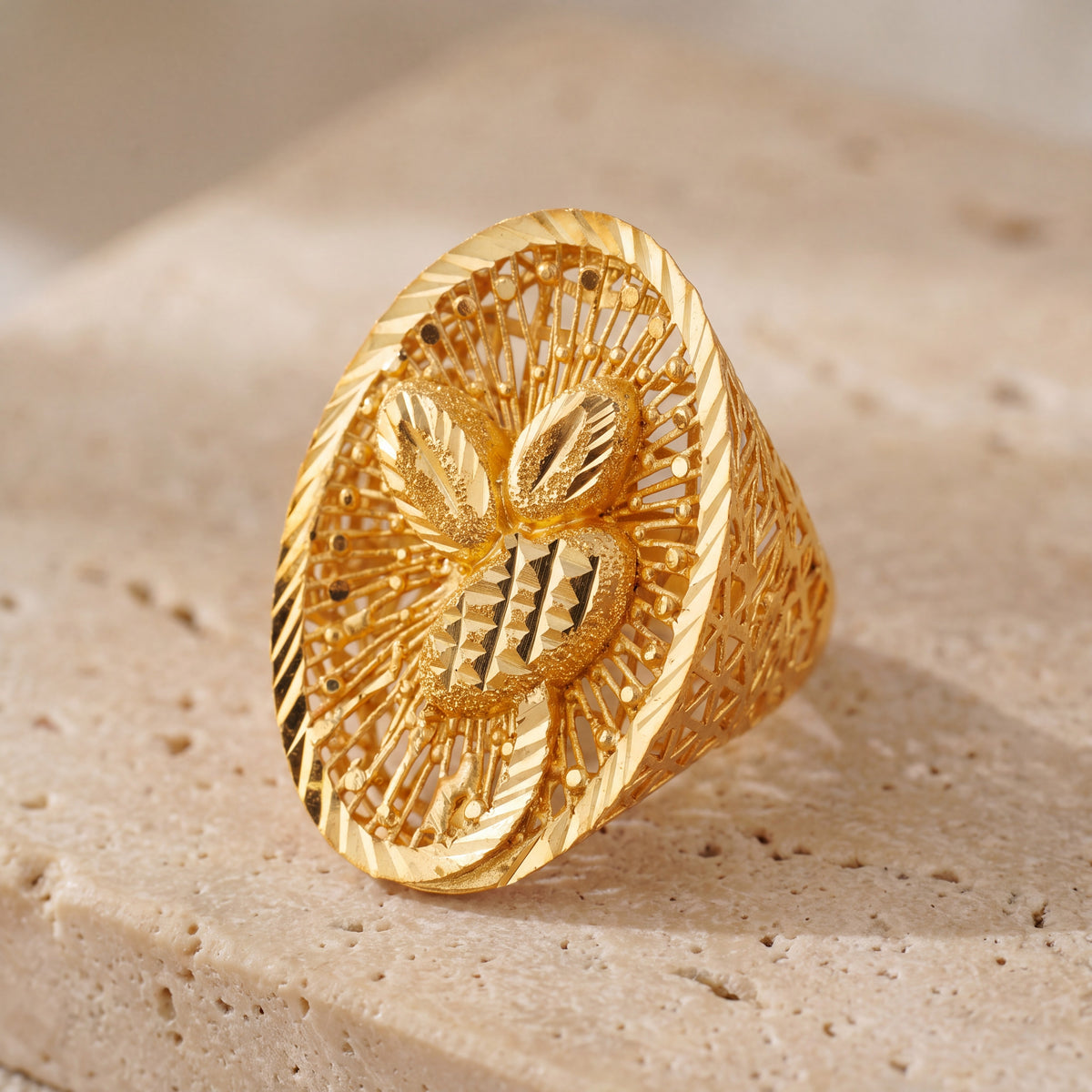 3D RP Rings (D313) on travertine