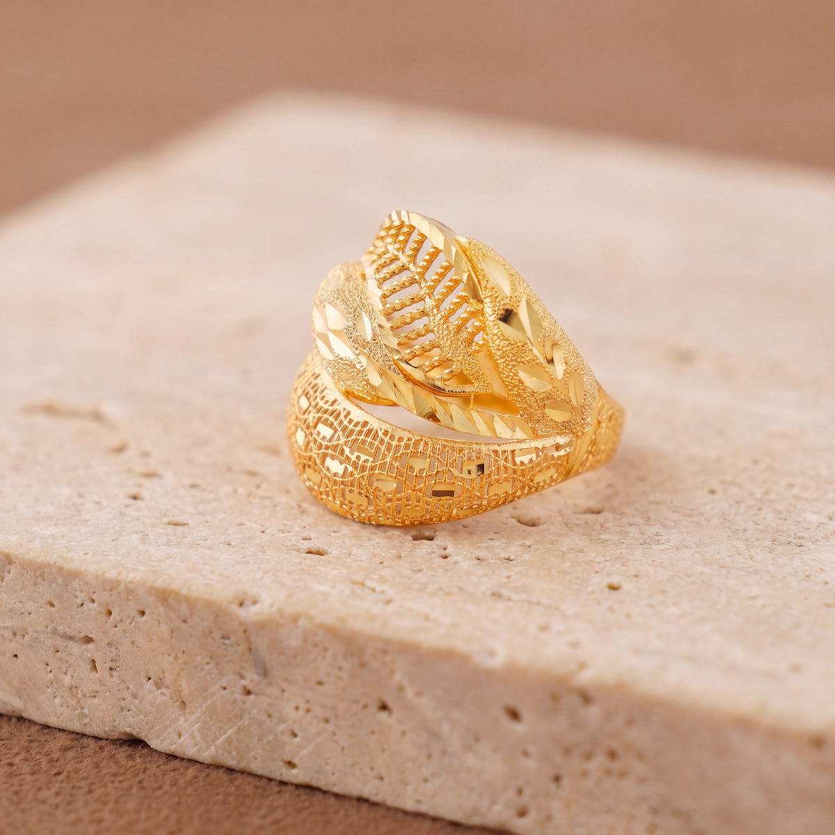 3D RP Rings (D326) on travertine