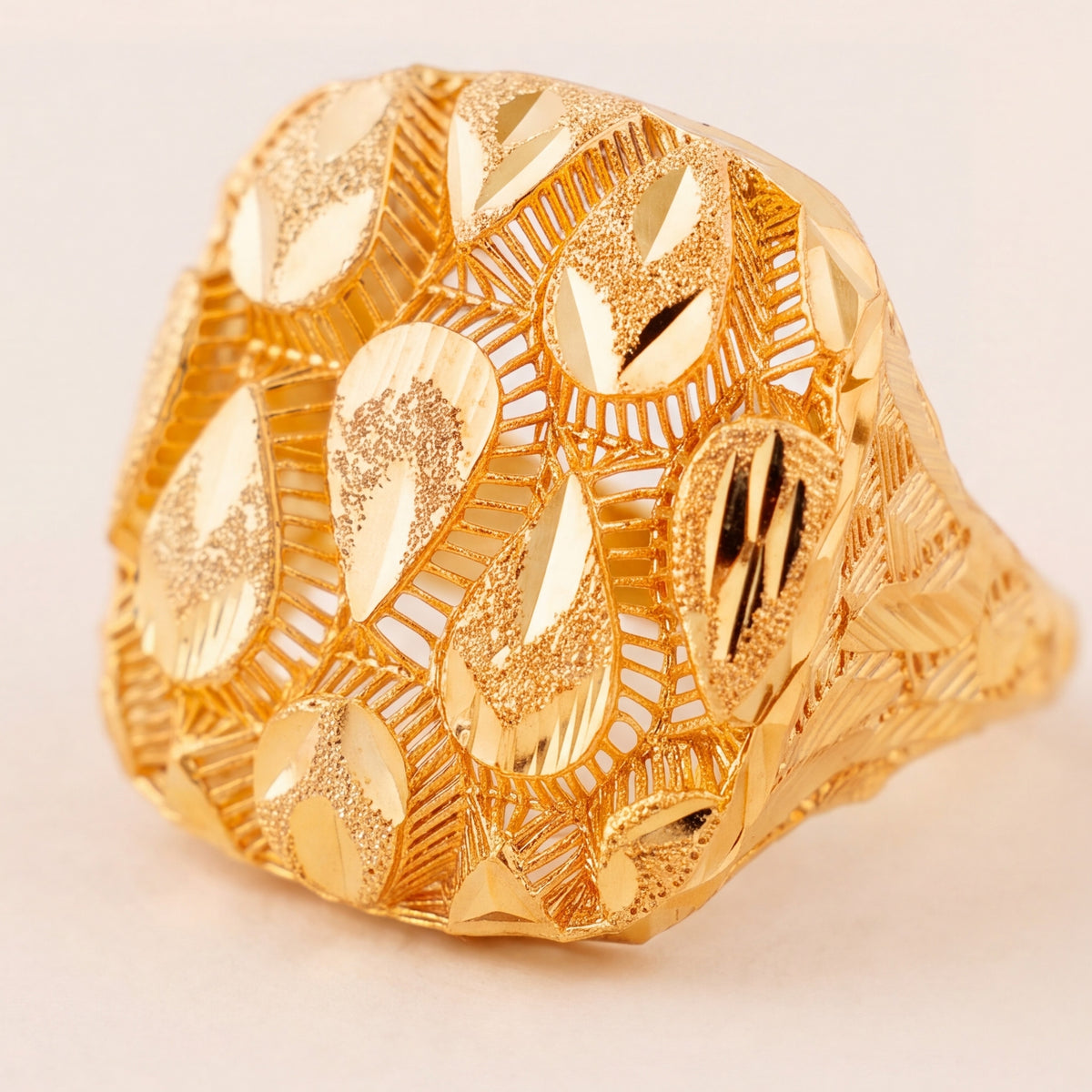 3D RP Rings (D338) design detail