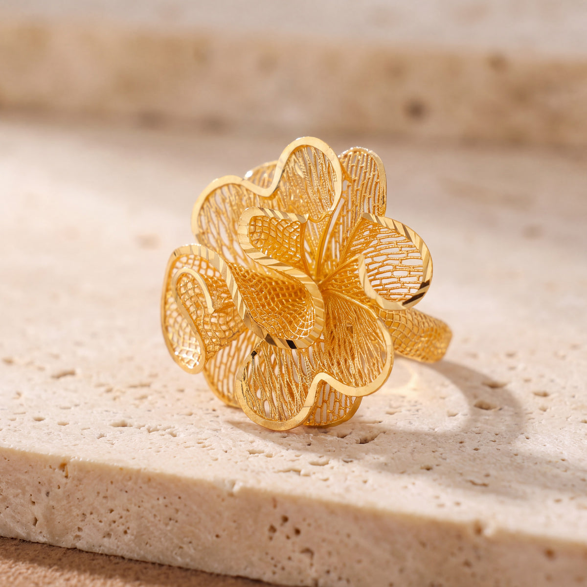 3D RP Rings (D356) on travertine