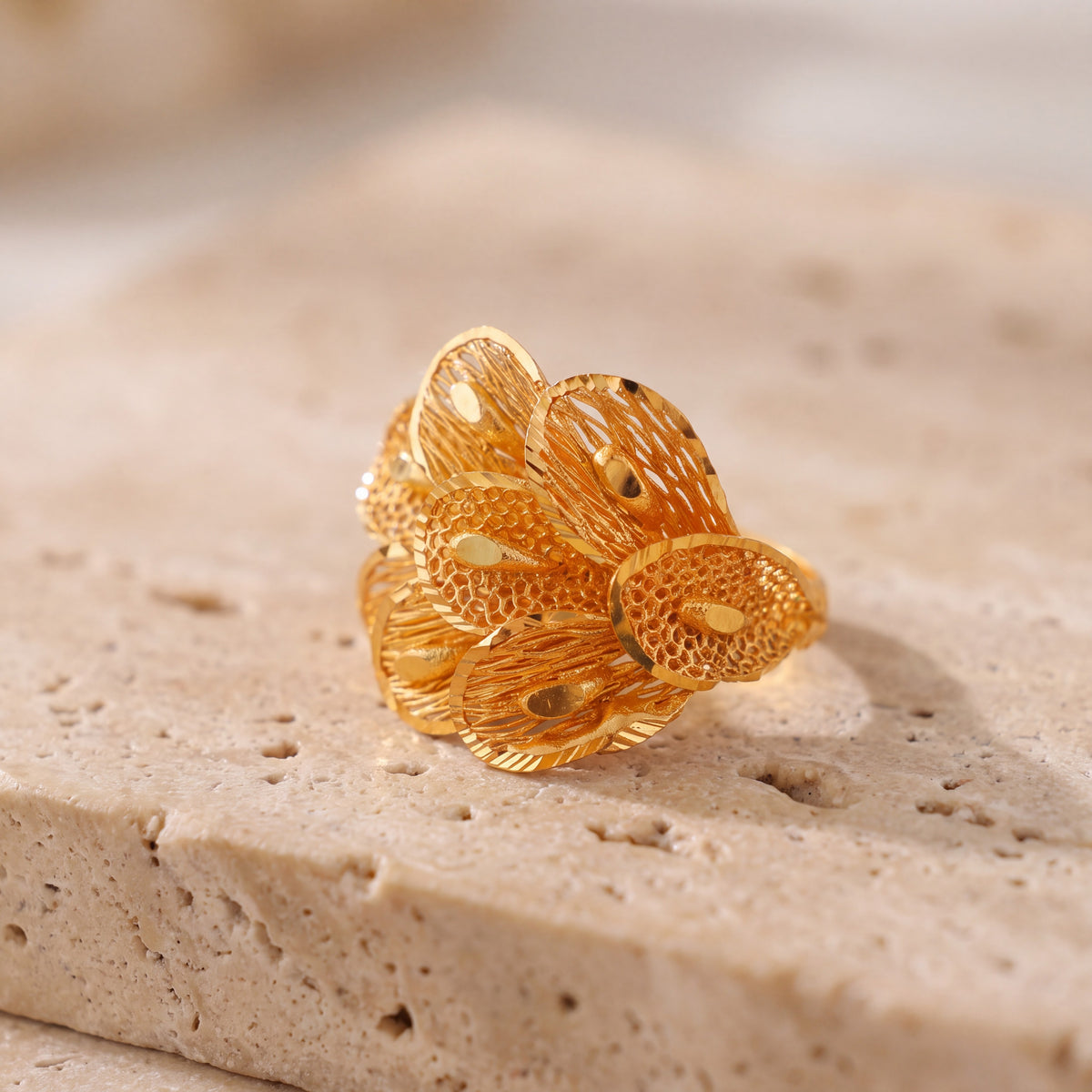 3D RP Rings (D358) on travertine