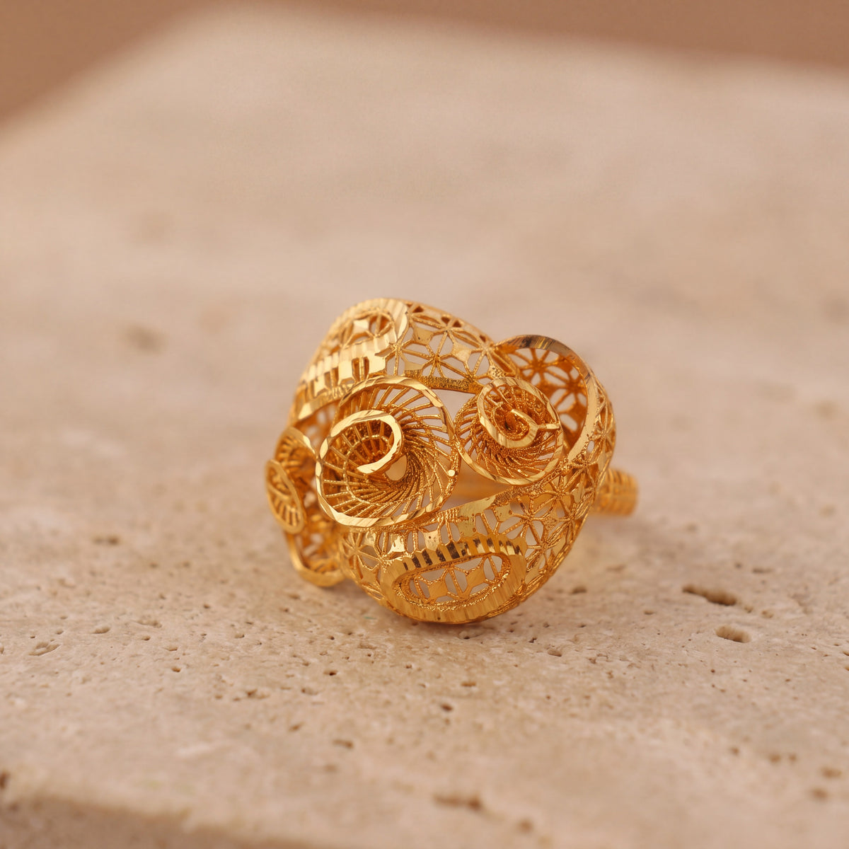 3D RP Rings (D359) on travertine