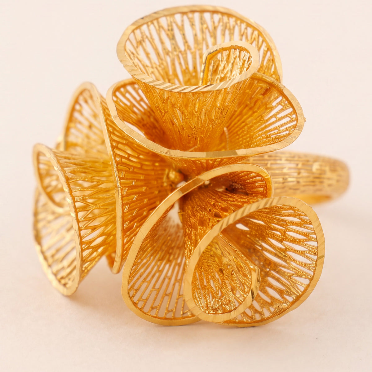 3D RP Rings (D366) design detail