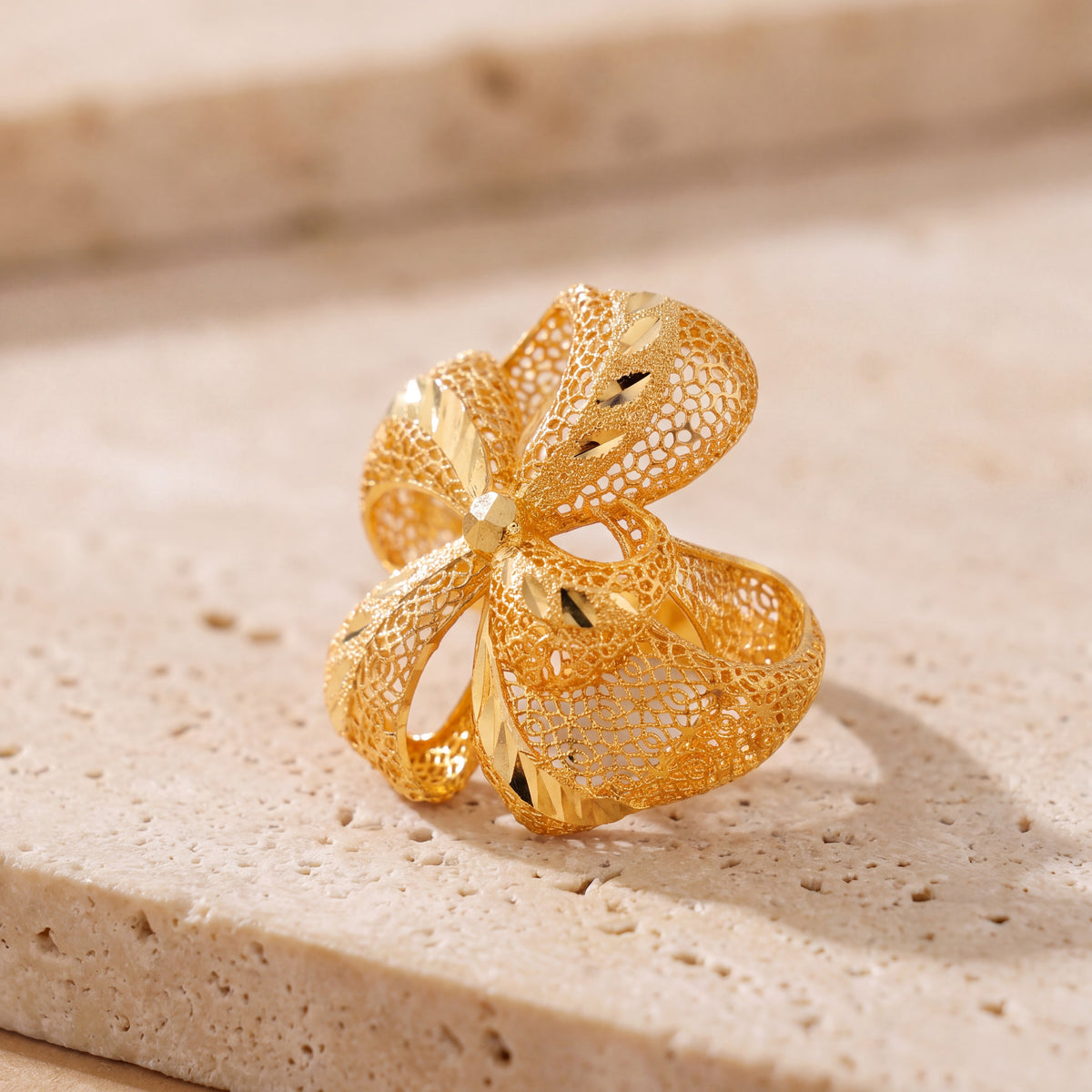 3D RP Rings (D368) on travertine