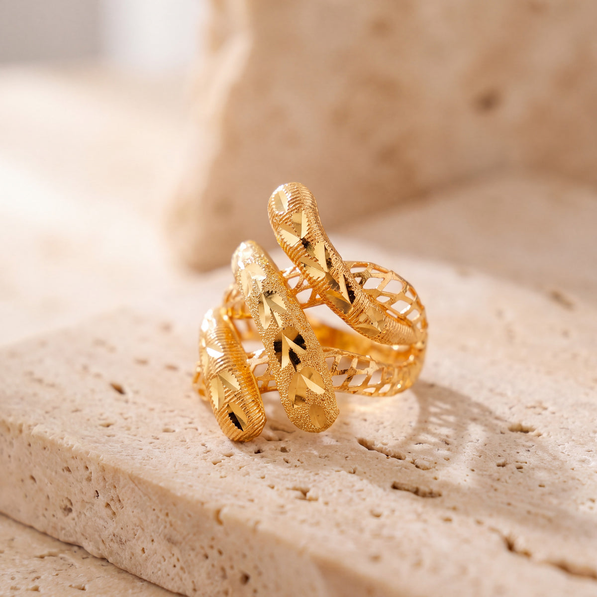 3D RP Rings (D370) on travertine