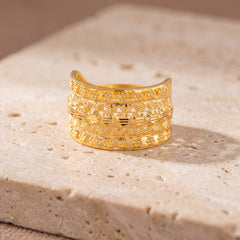 3D RP Rings (D418) on travertine