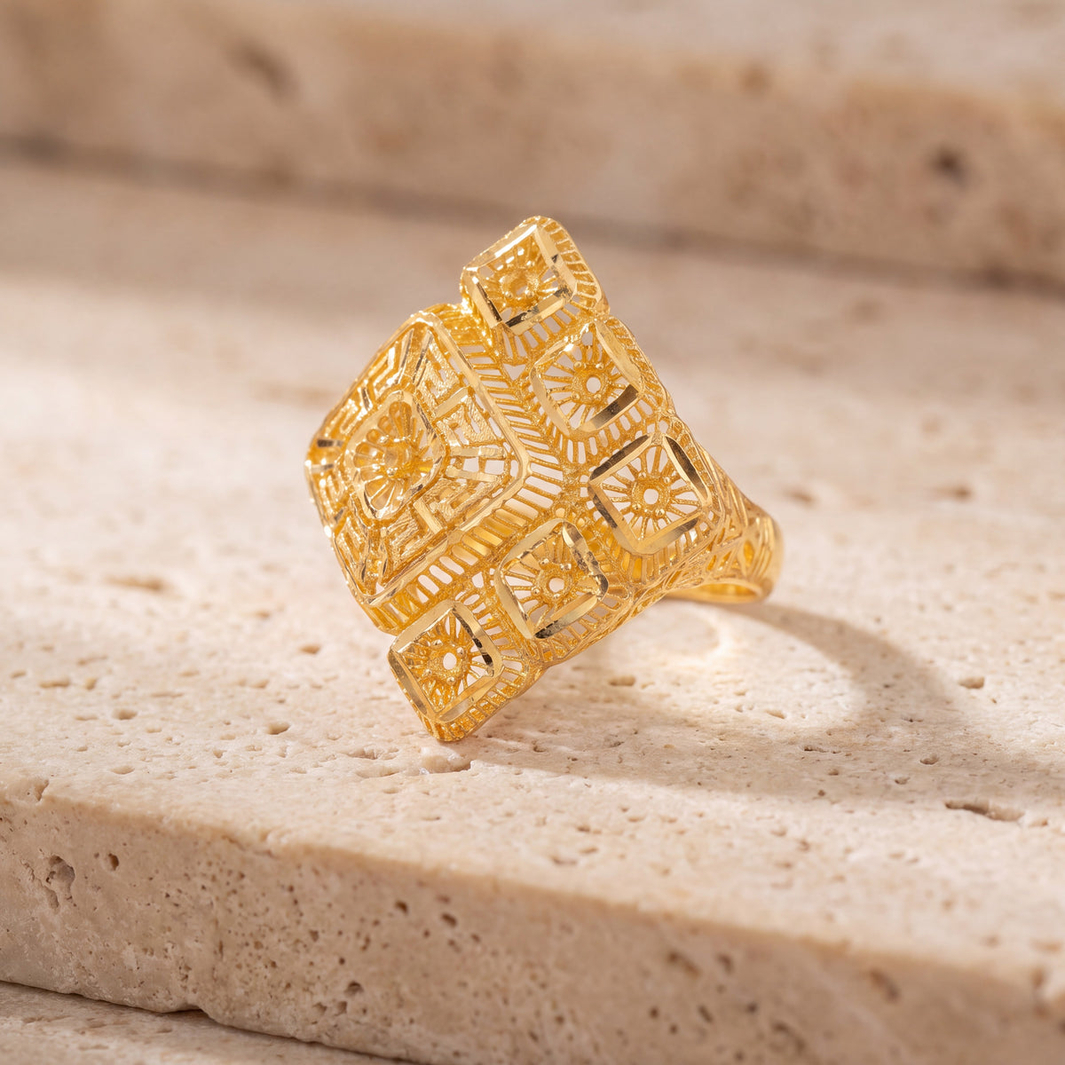 3D RP Rings (D420) on travertine