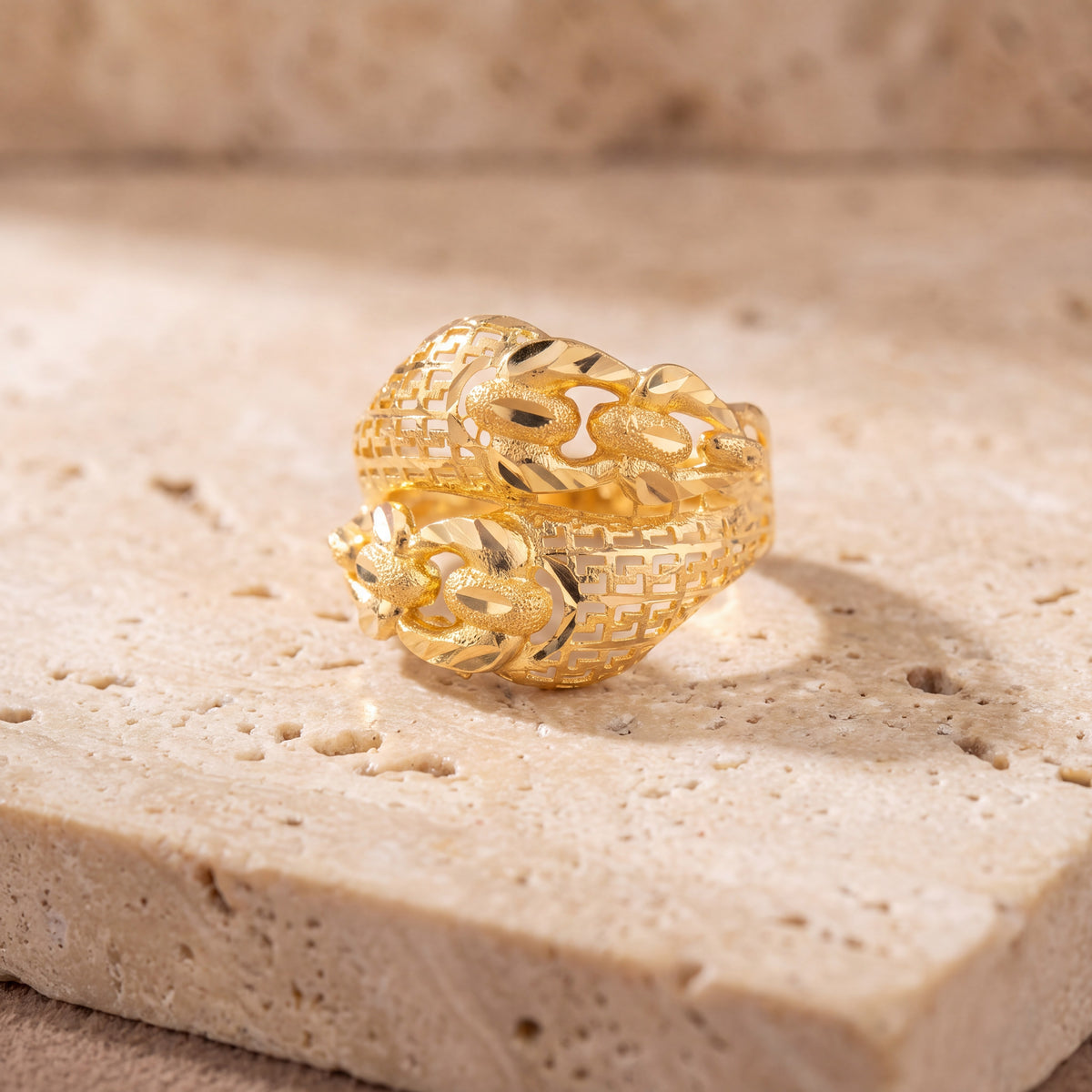 3D RP Rings (D424) on travertine