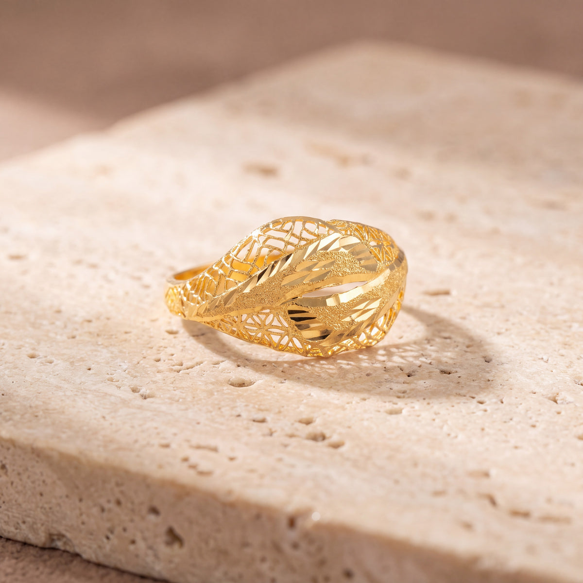 3D RP Rings (D447) on travertine
