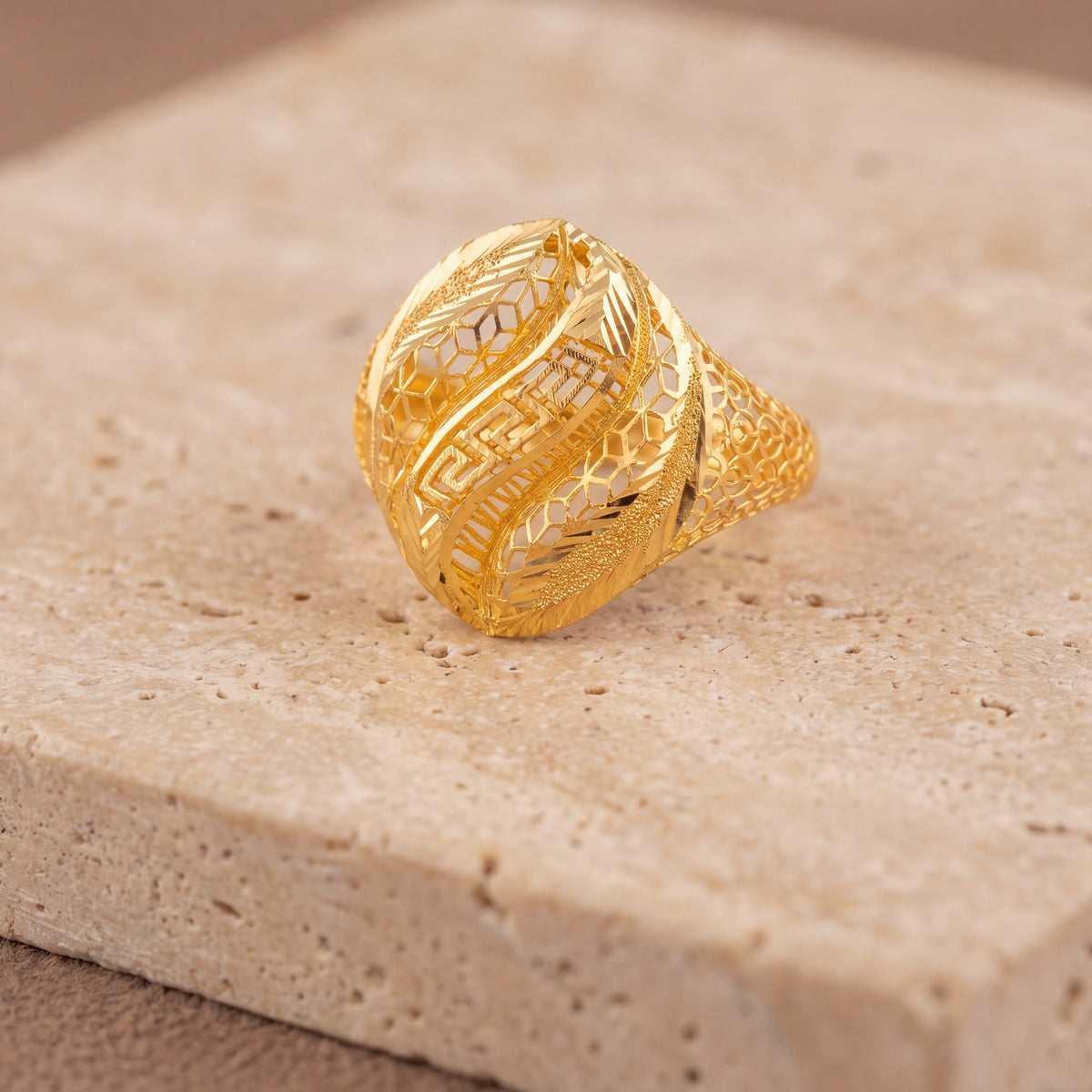 3D RP Rings (D455) on travertine