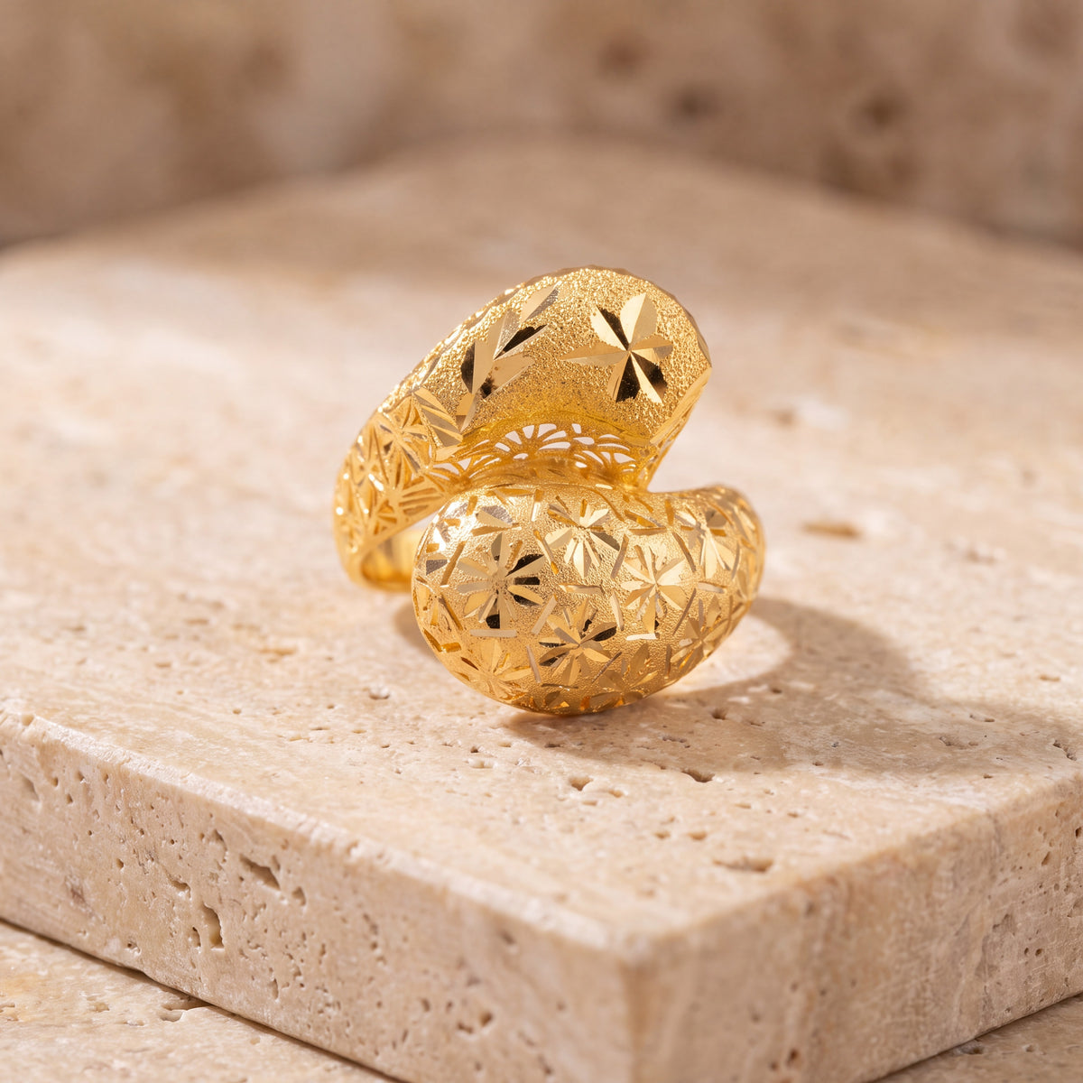 3D RP Rings (D468) on travertine