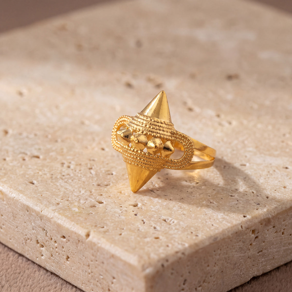 3D RP Rings (D482) on travertine