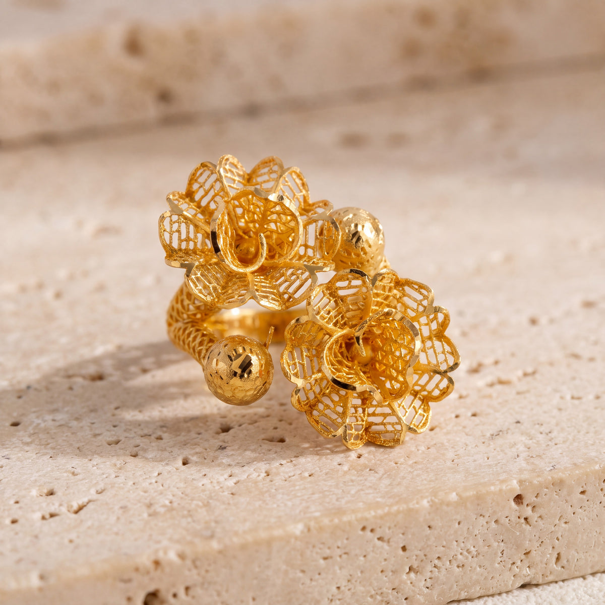 3D RP Rings (D95) on travertine