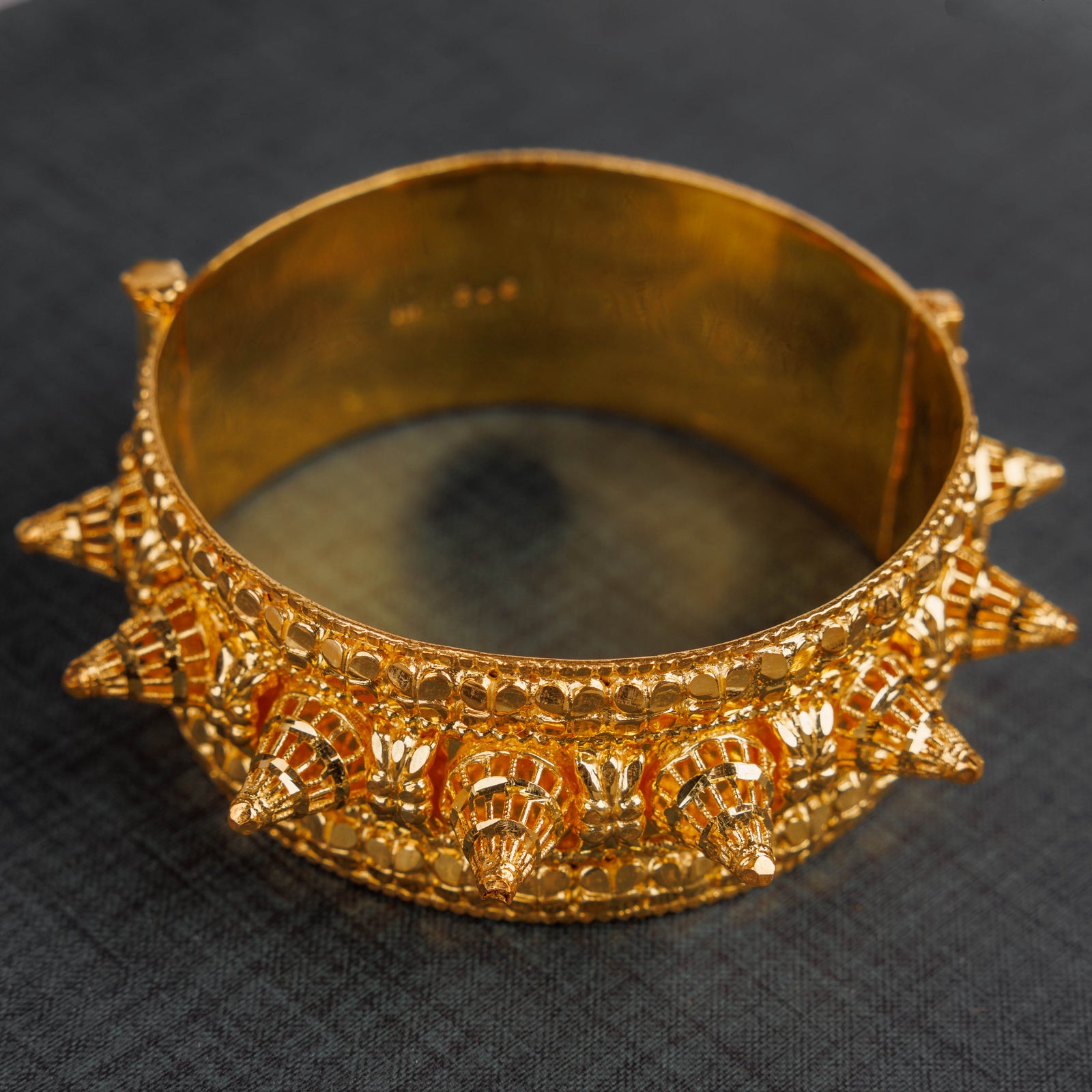 Mushawak Bangle (D11) -  Silver 925 & Gold Plated