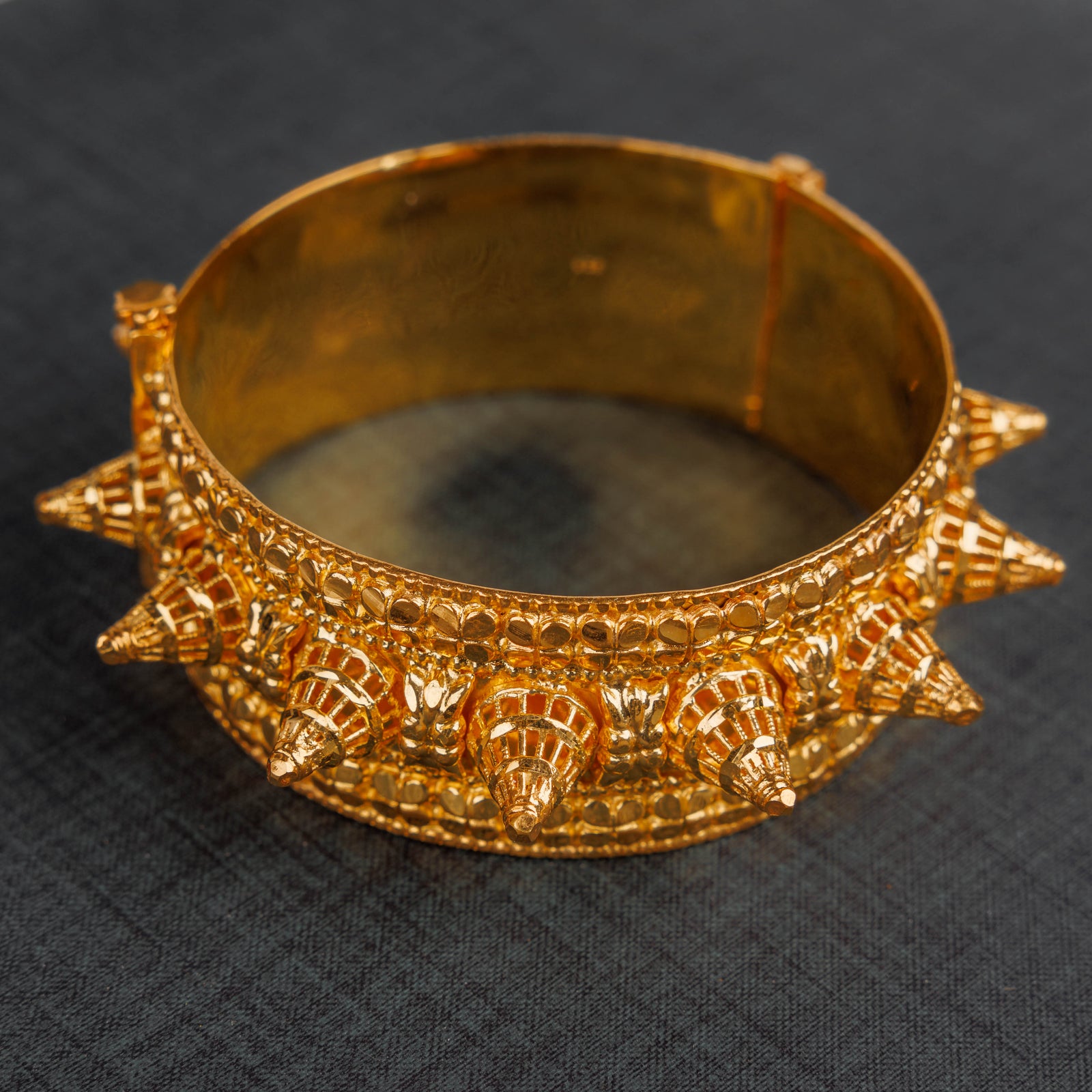 Mushawak Bangle (D19) -  Silver 925 & Gold Plated