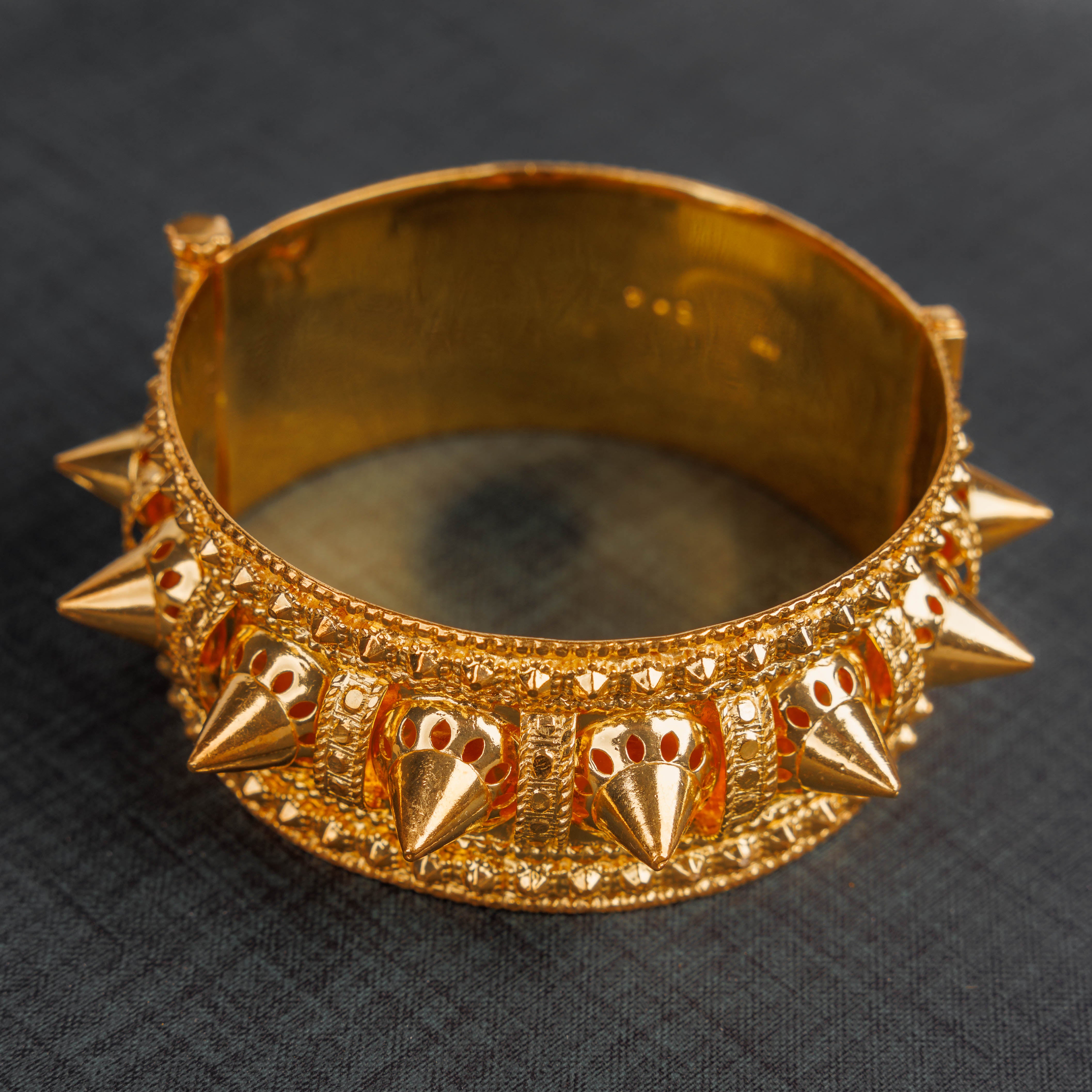 Mushawak Bangle (D22) - Silver 925 و Gold Plated
