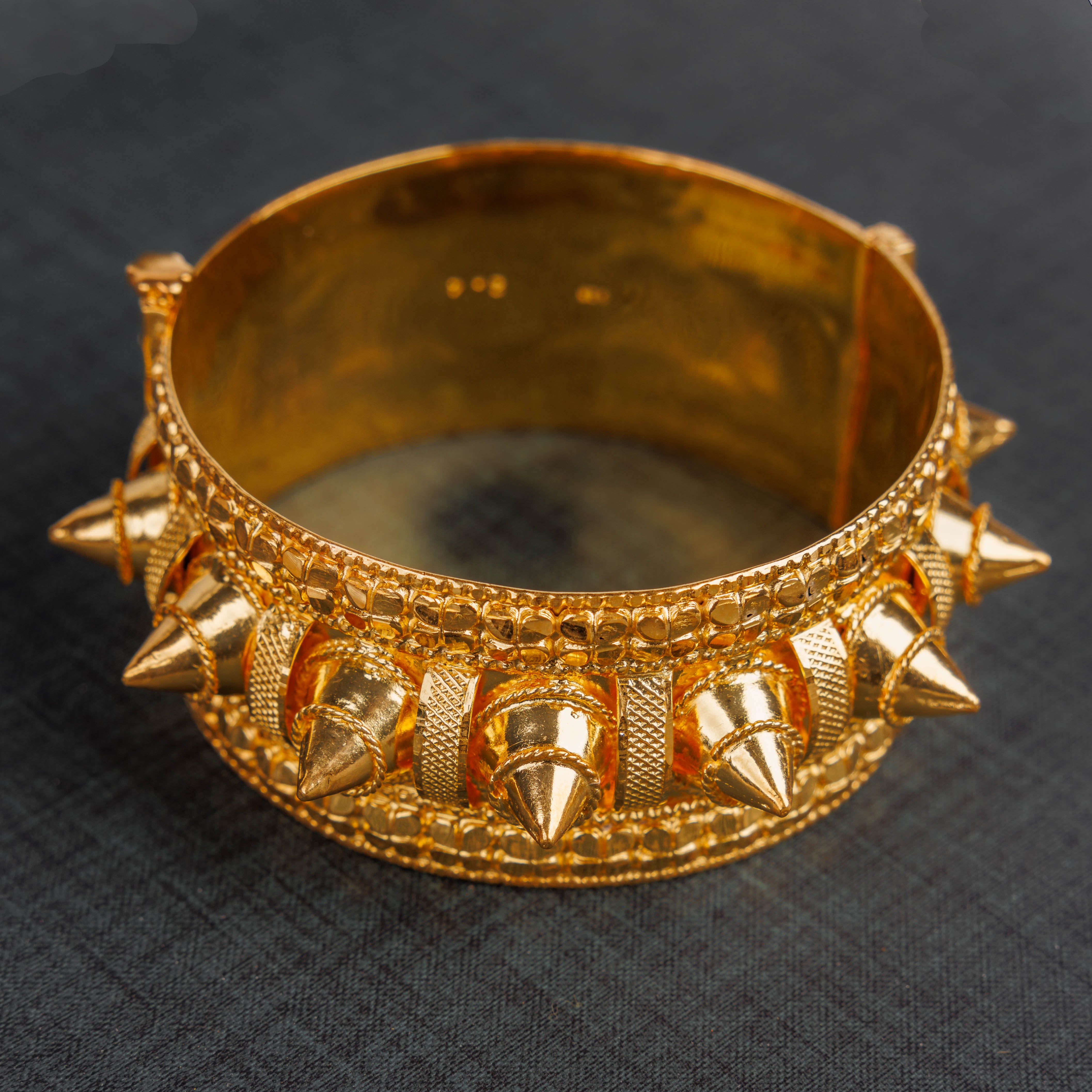 Mushawak Bangle (D27) - Silver 925 و Gold Plated