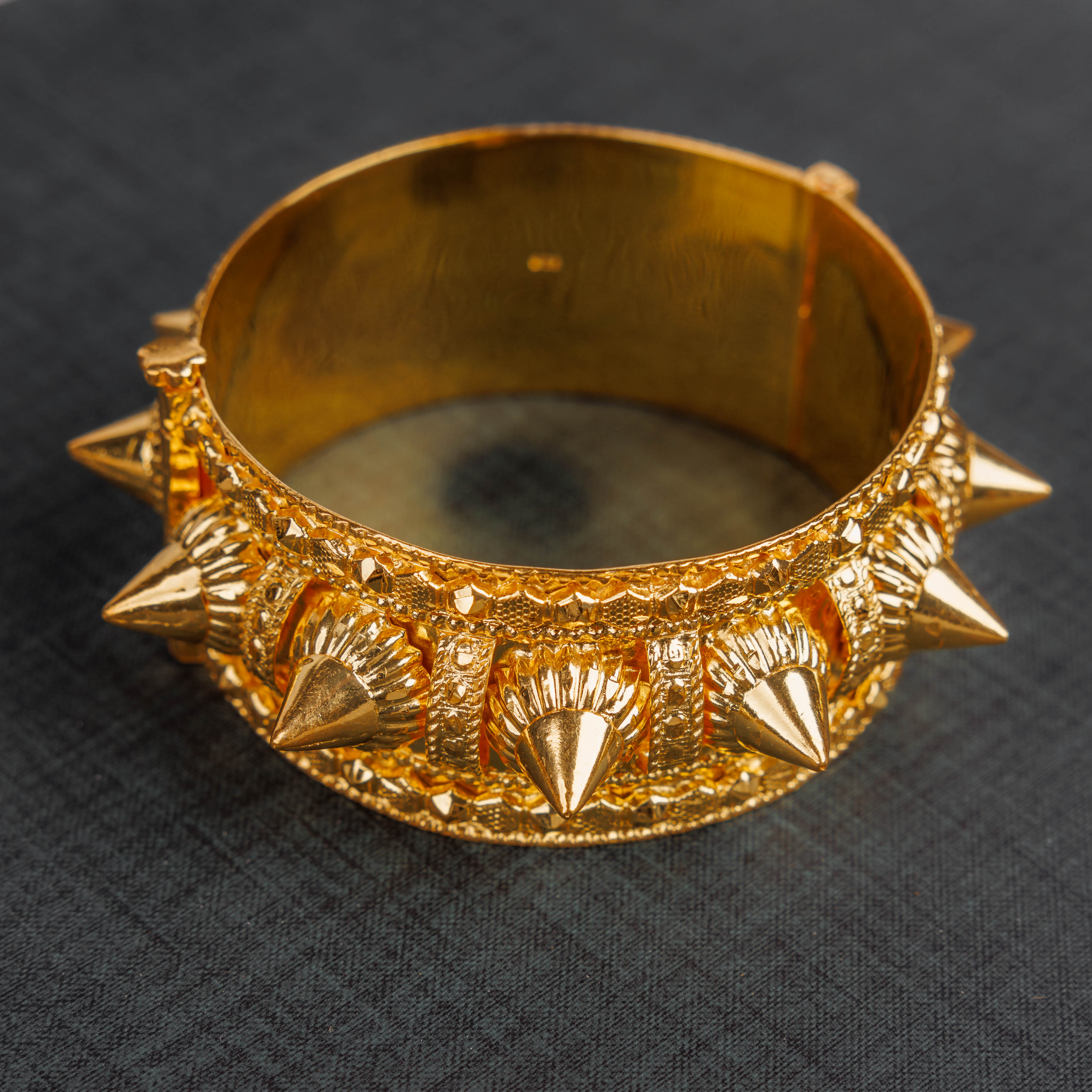 Mushawak Bangle (D37) - Silver 925 & Gold Plated
