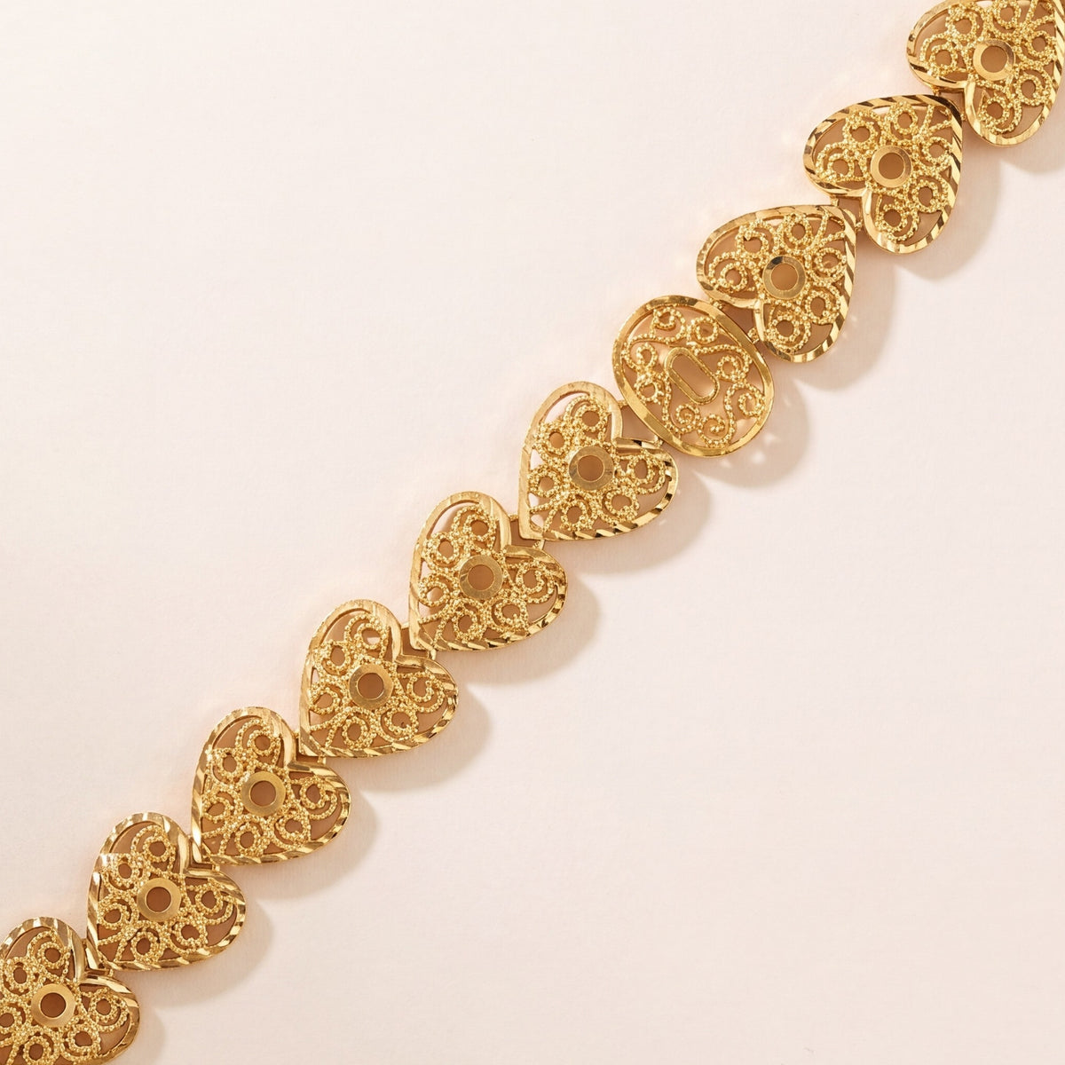 Casting Bracelet (D77) design detail