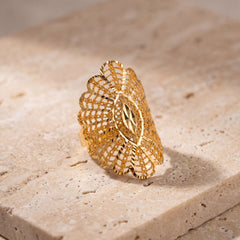 Casting ring (D2) on travertine